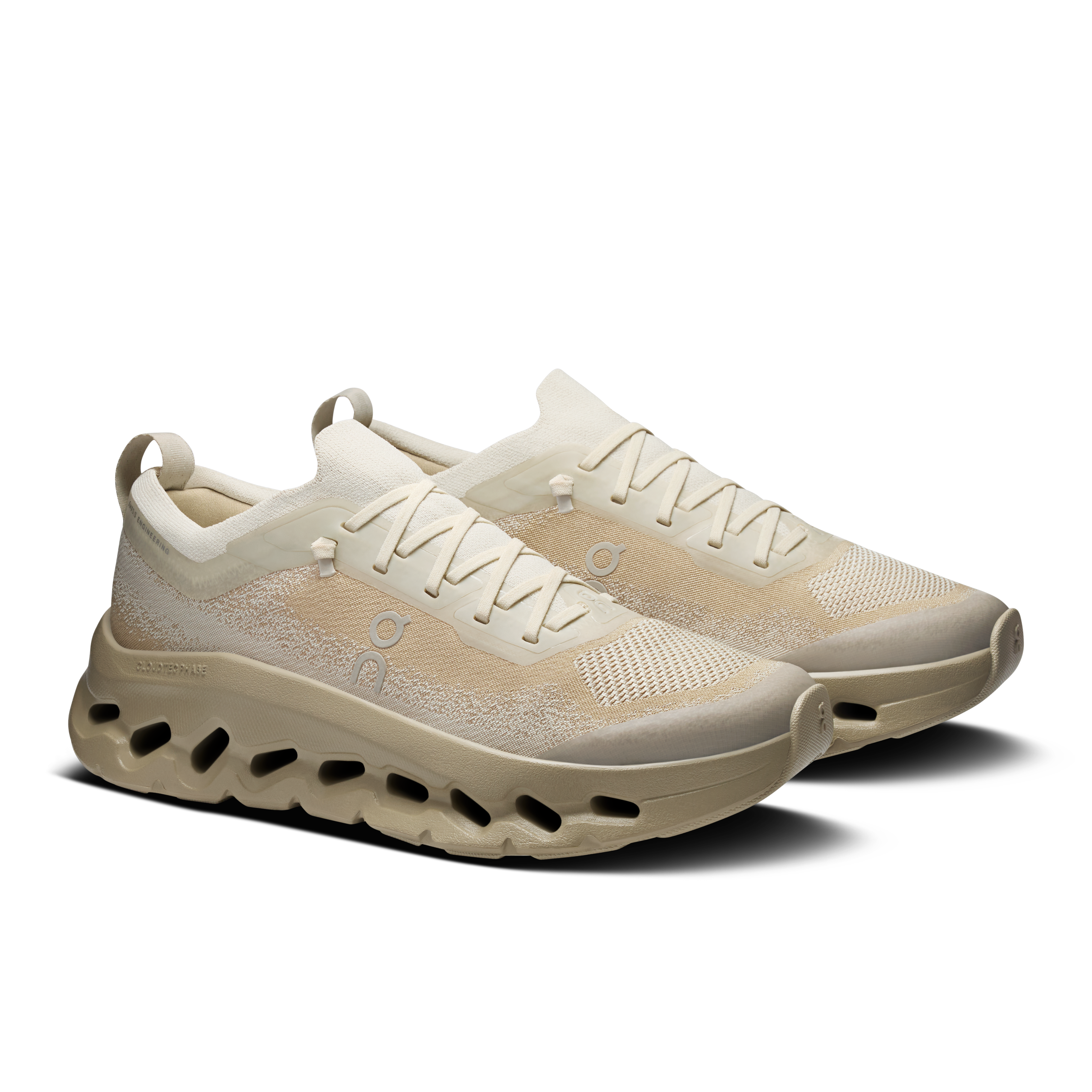 On Cloudtilt Moon Winter & Kasha Damen Aktiver Lebensstil Schuhe