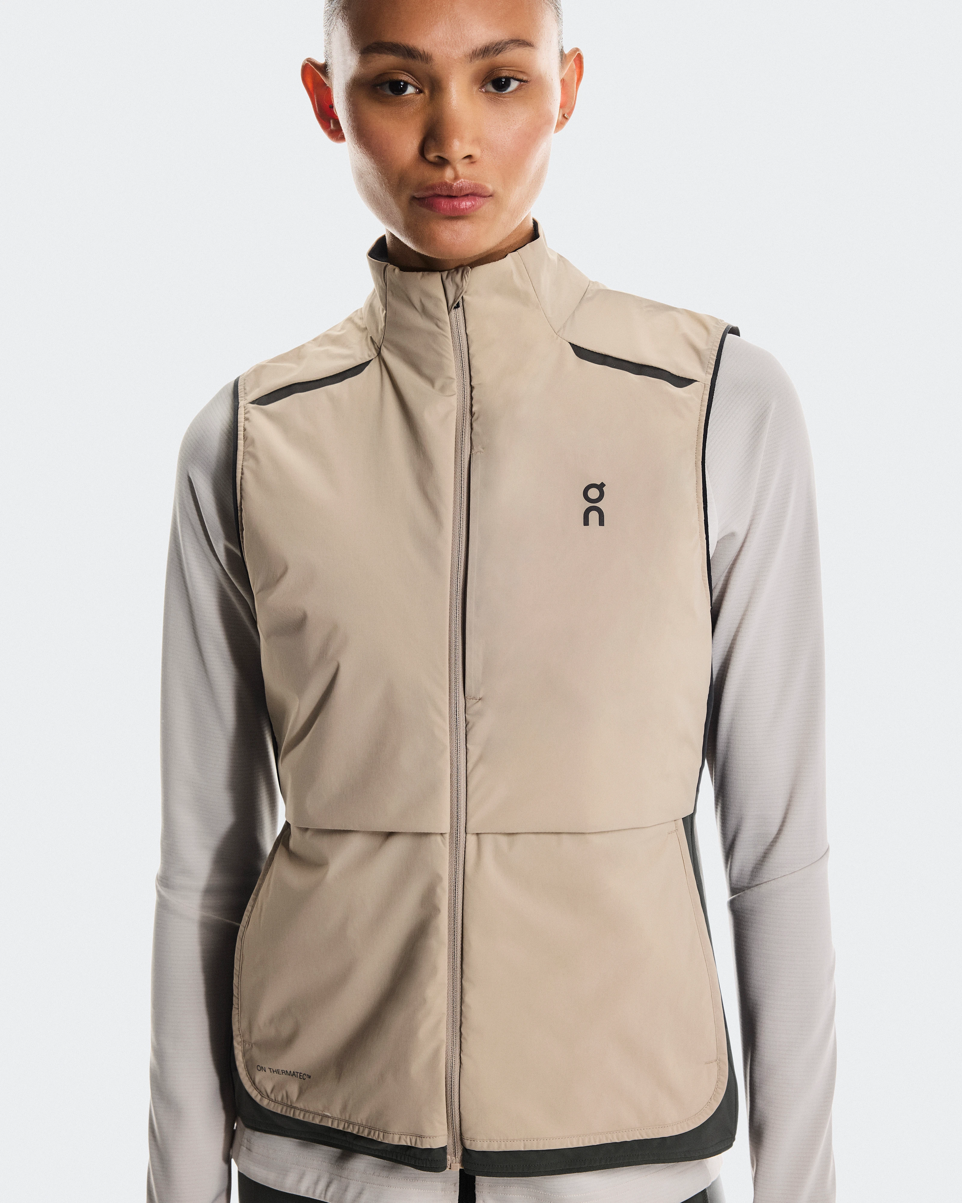 On Weather Vest Desert & Eclipse Women Jackets