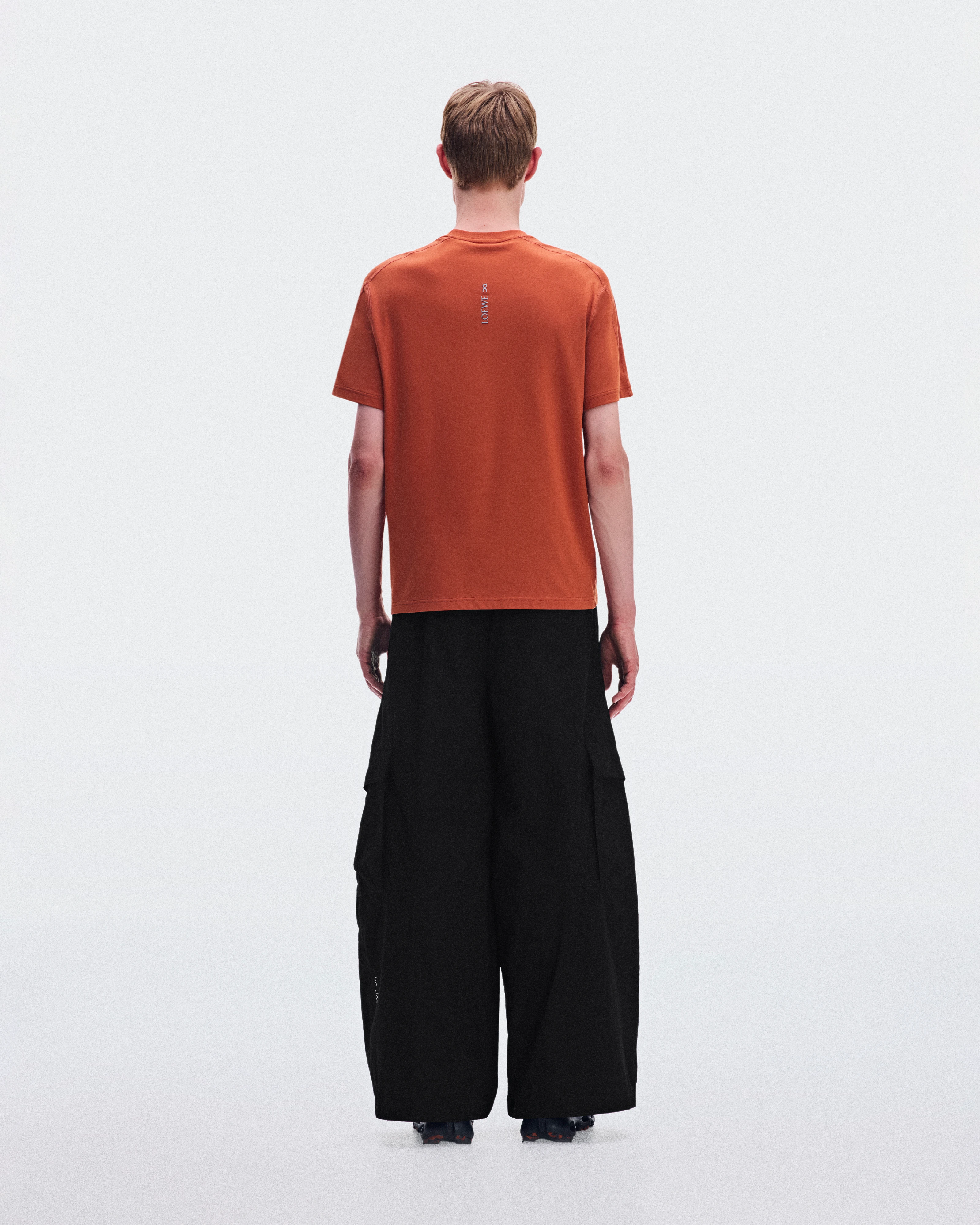 On T-Shirt LOEWE Dark Orange Hombre Camisetas