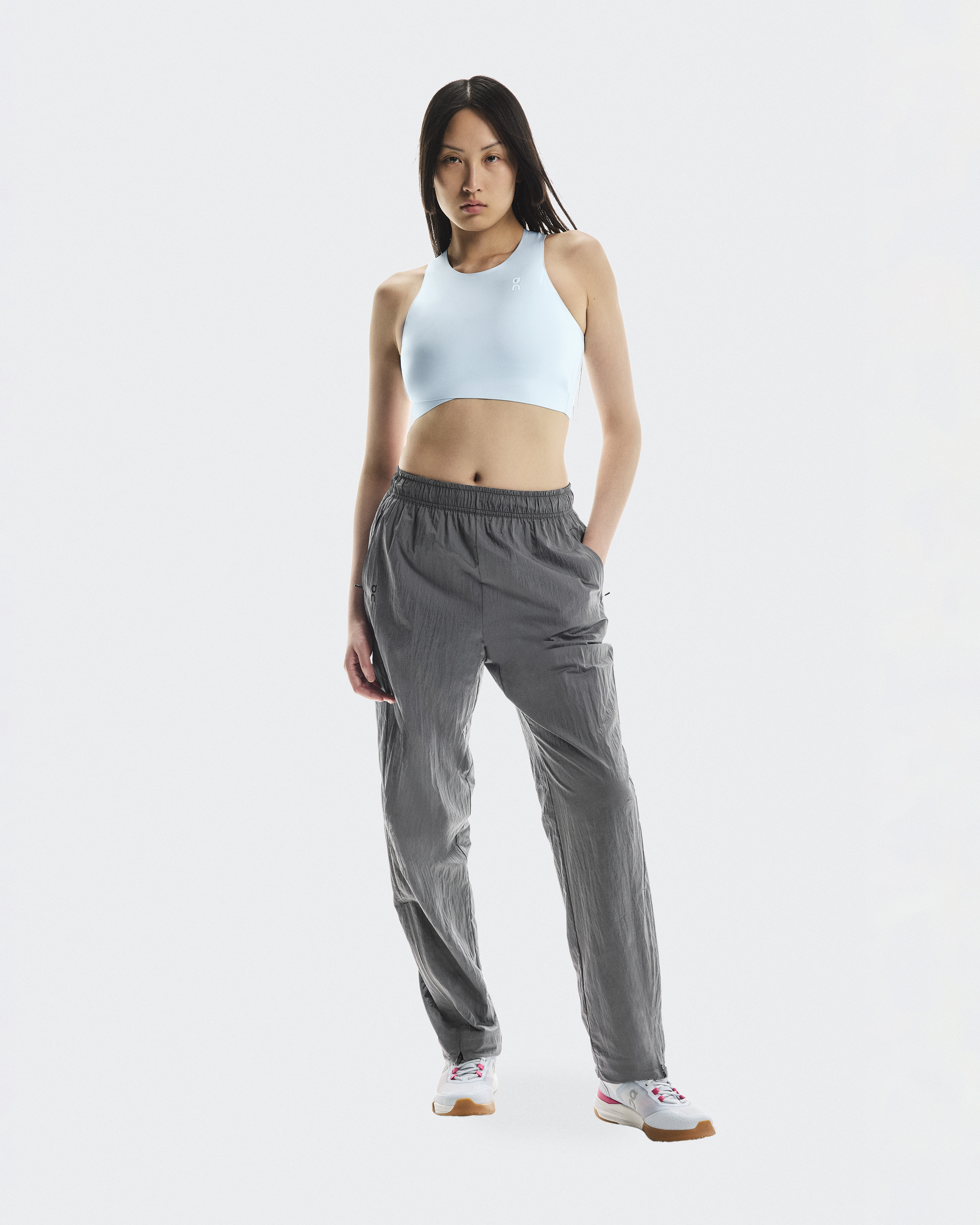 demekin☆On Running Pants レディース M グレー Women's Court Pants | Grey | On United States