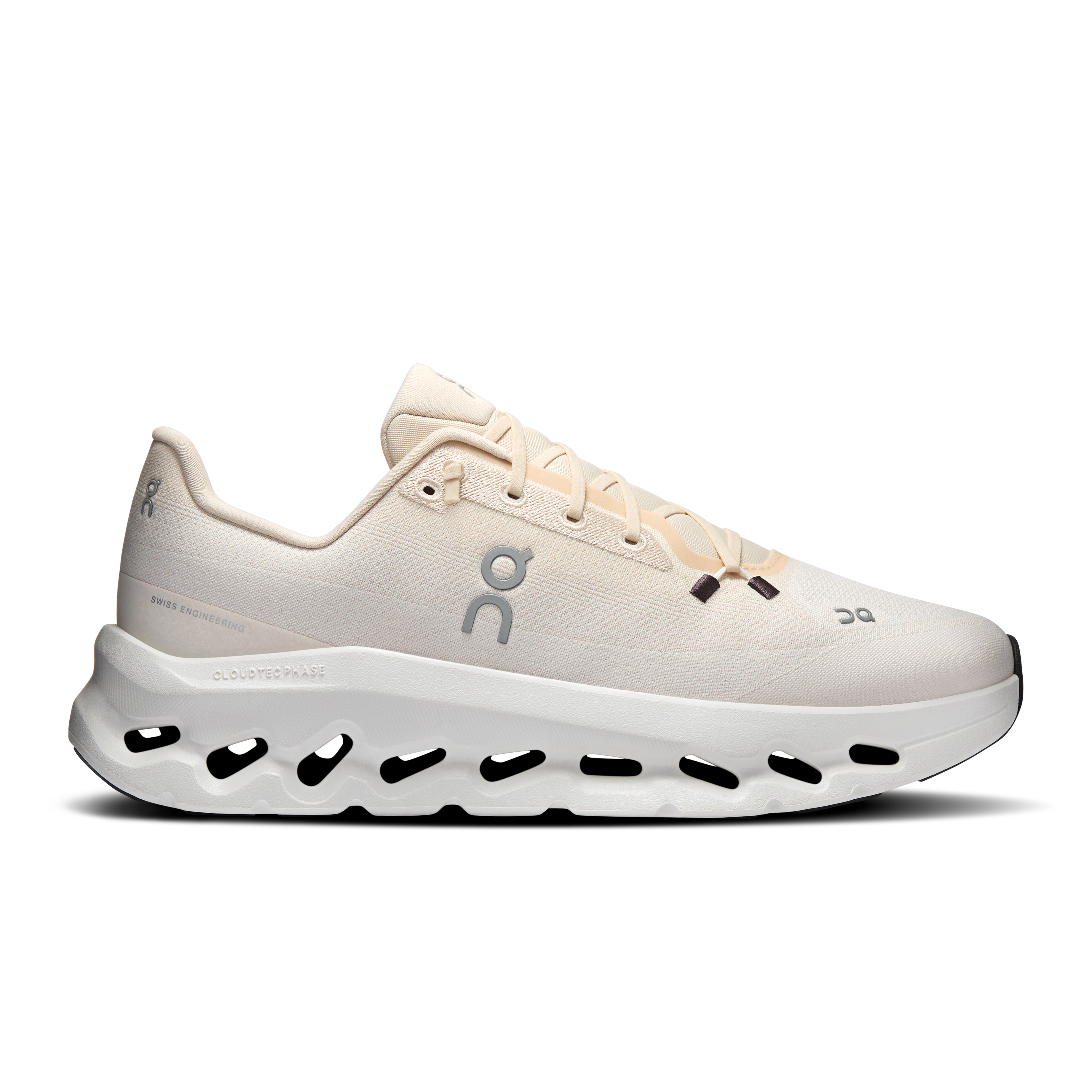 Cloudtilt Lifestyle Shoe in Sand/Dew