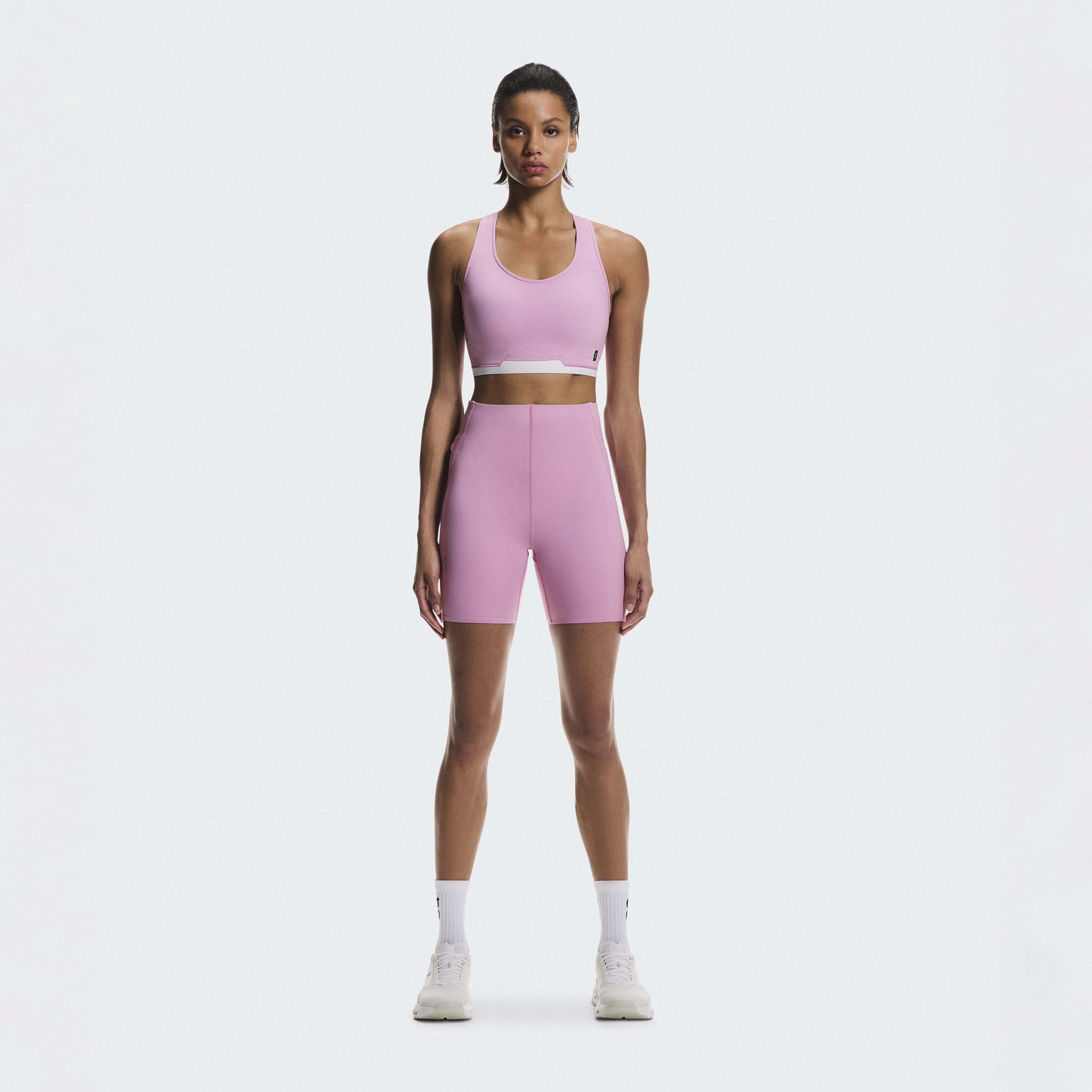 Train Tights Short in Sakura