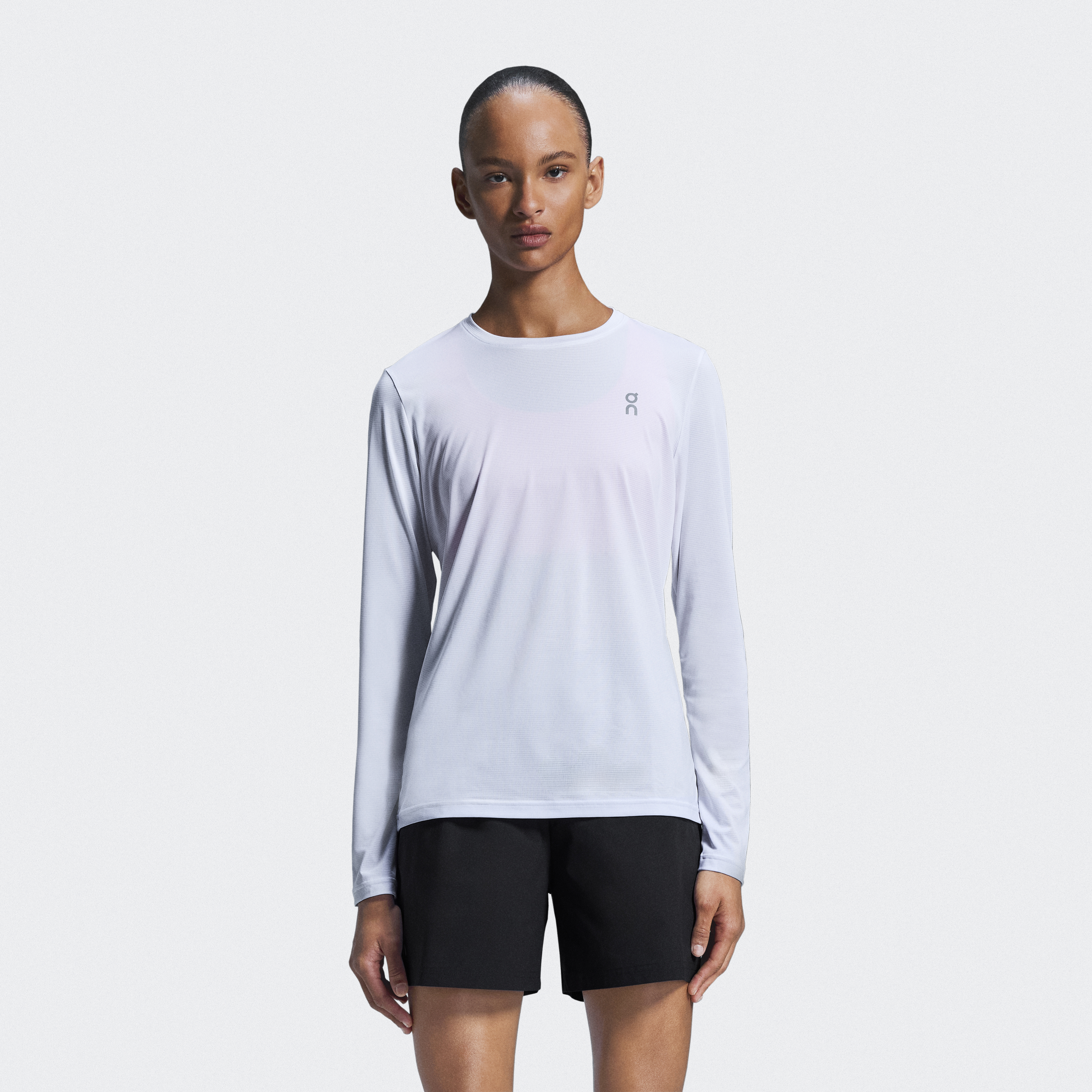 Core Long-T Long-Sleeve Shirt in White