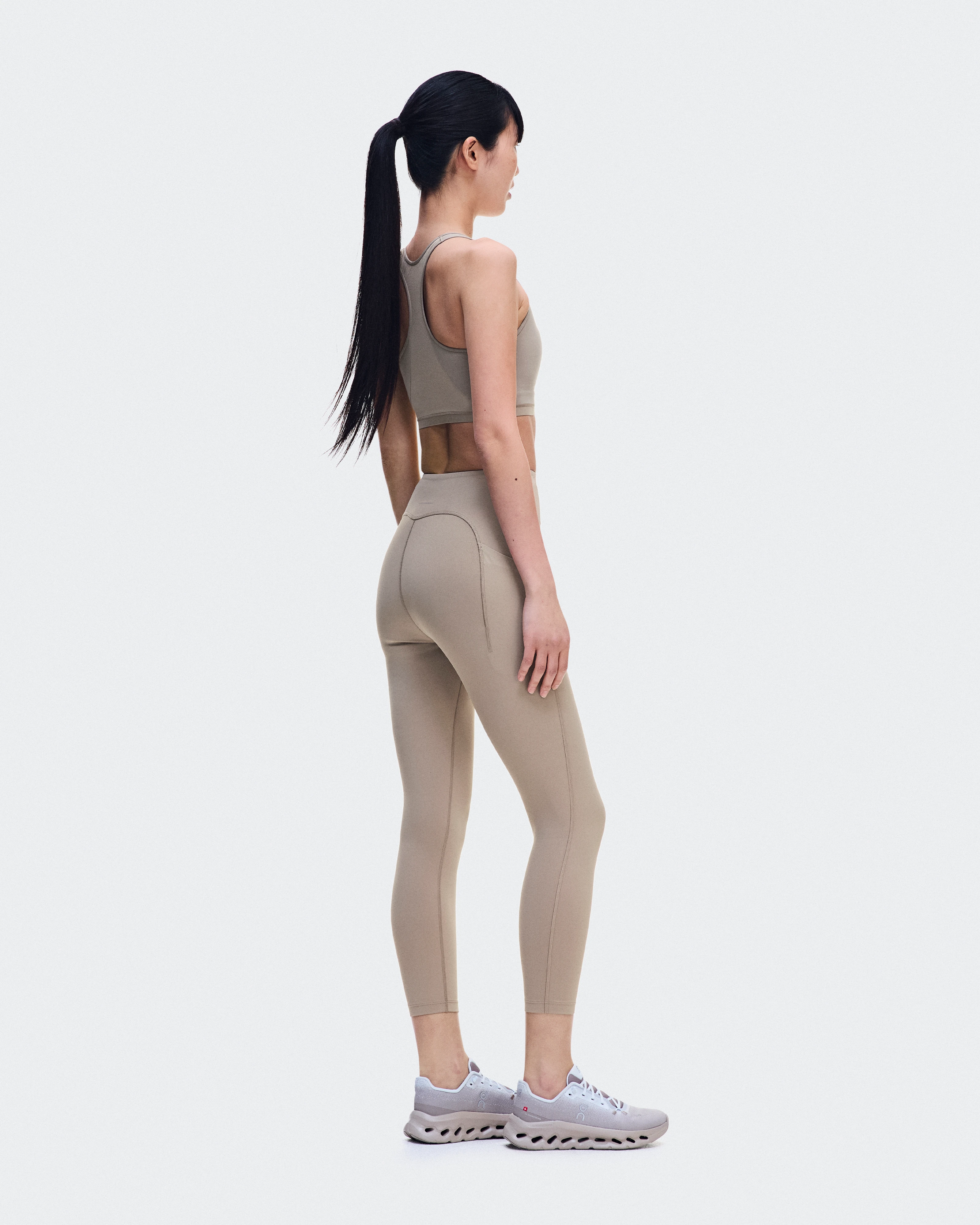 On Train Tights 7/8 Clay Women Tights