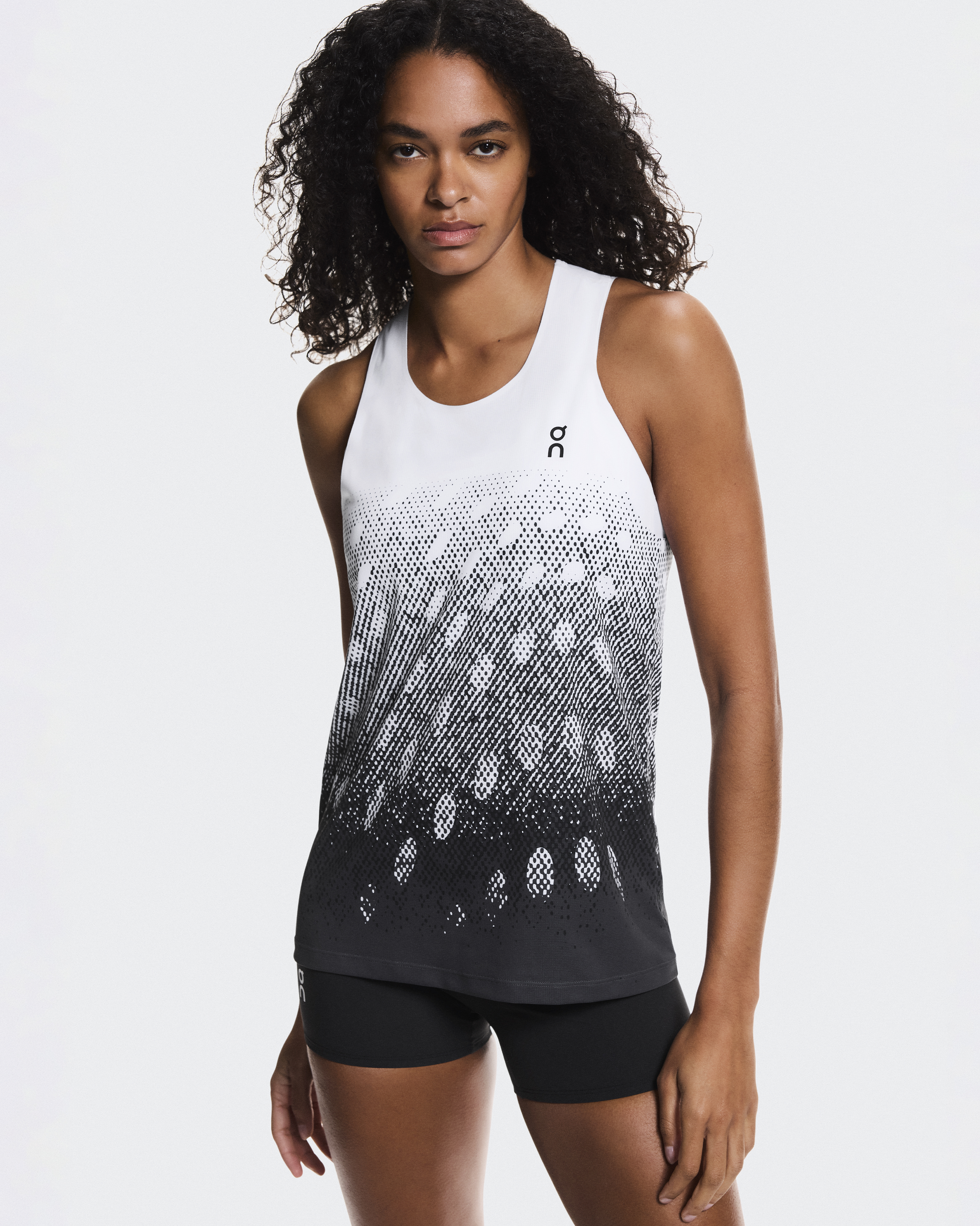 On Zero Singlet ゼロシングレットXS Women's Zero Singlet | White & Grey | On United States