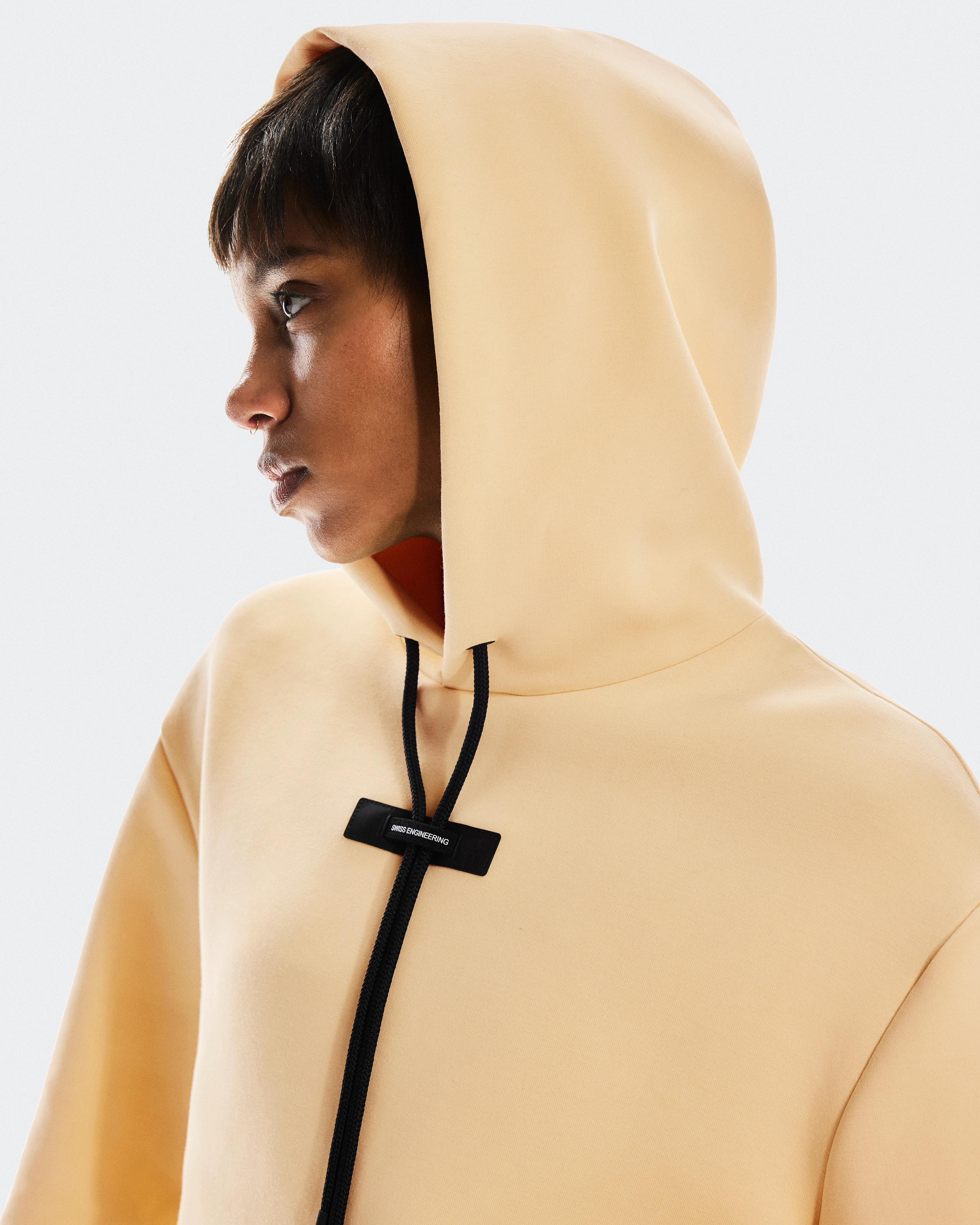 On Focus Tech Hoodie Nectar Women Hoodies and sweatshirts