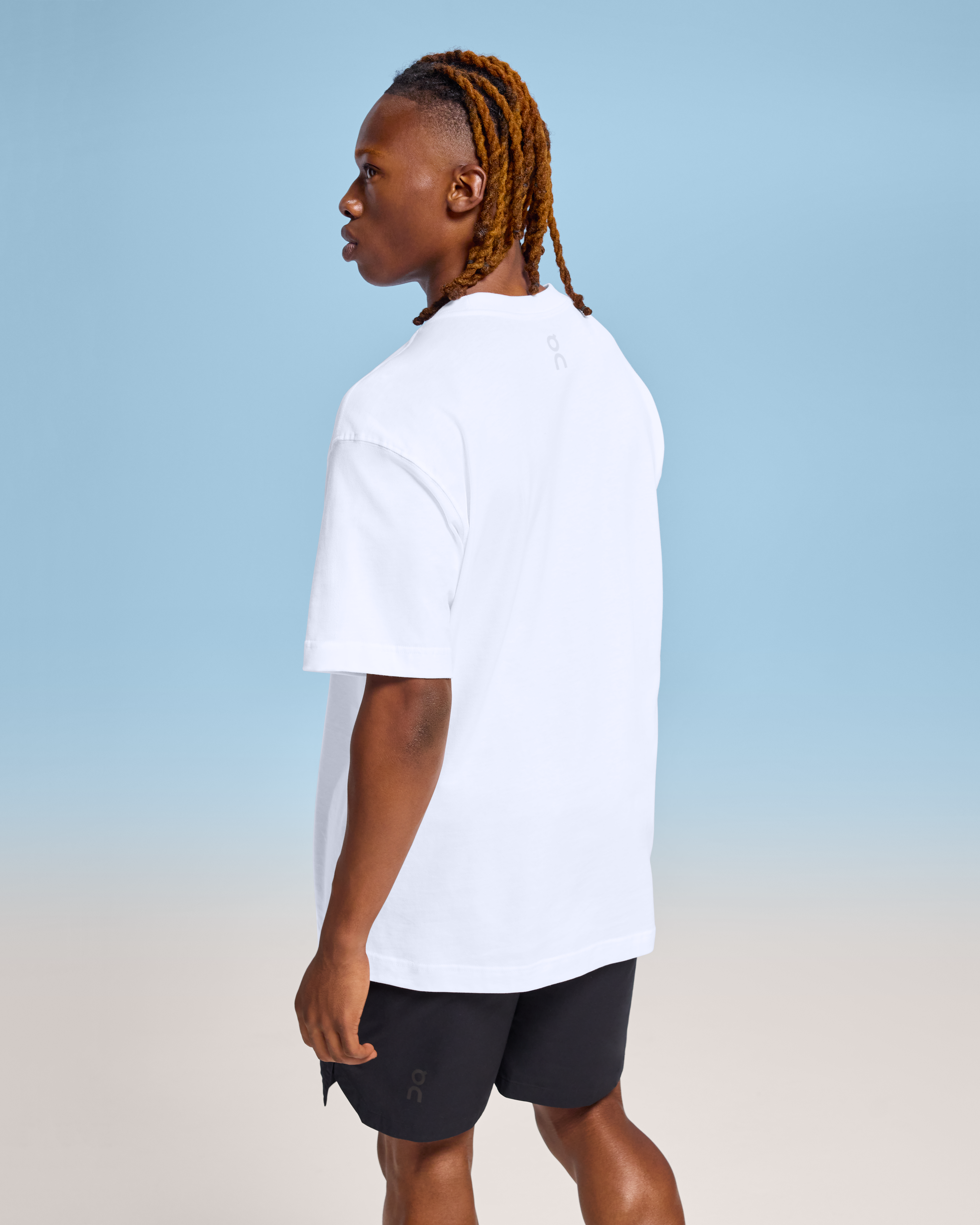 On Club-T Cloud White Men Tops and t-shirts