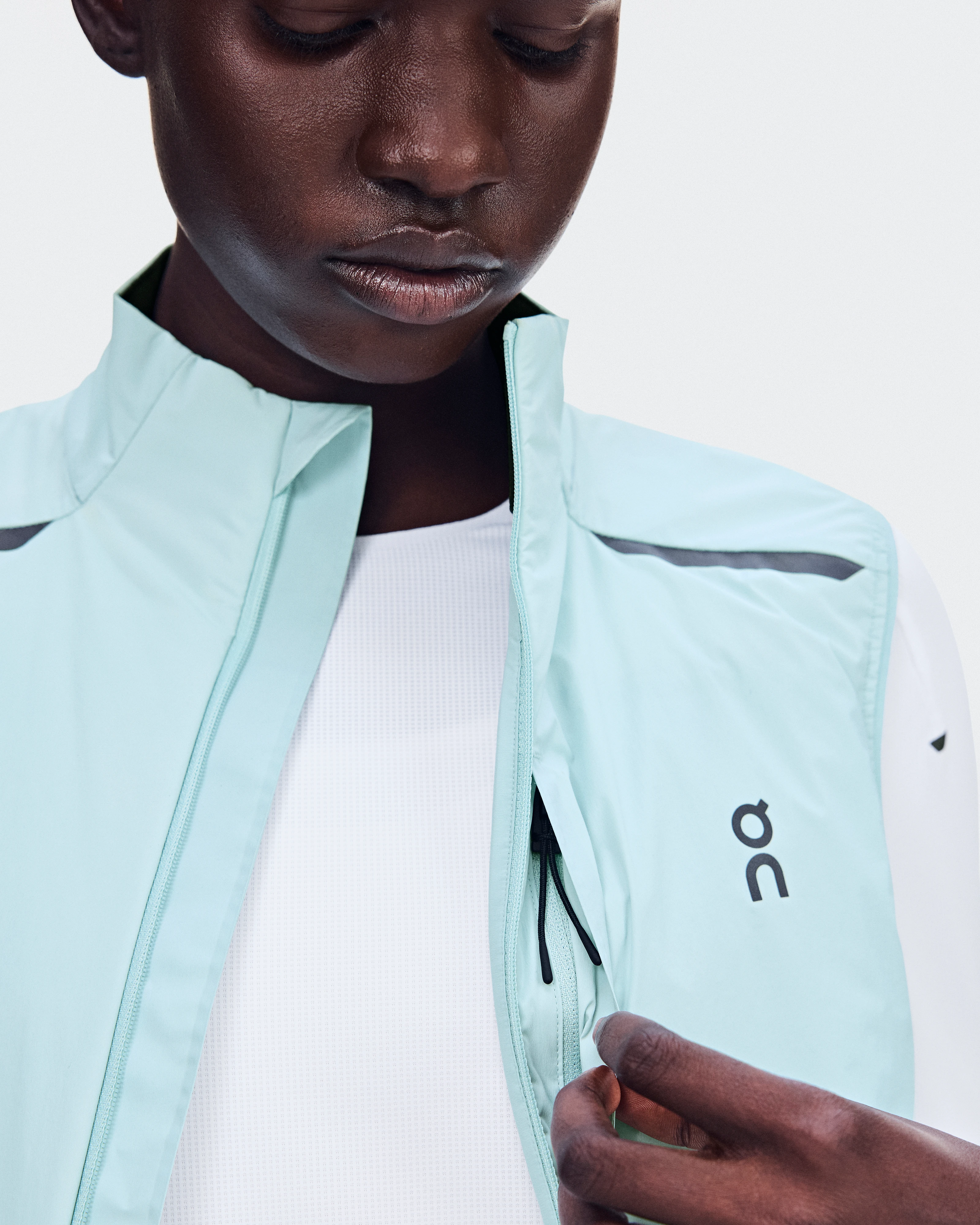 On Weather Vest Brook & Frost Women Jackets