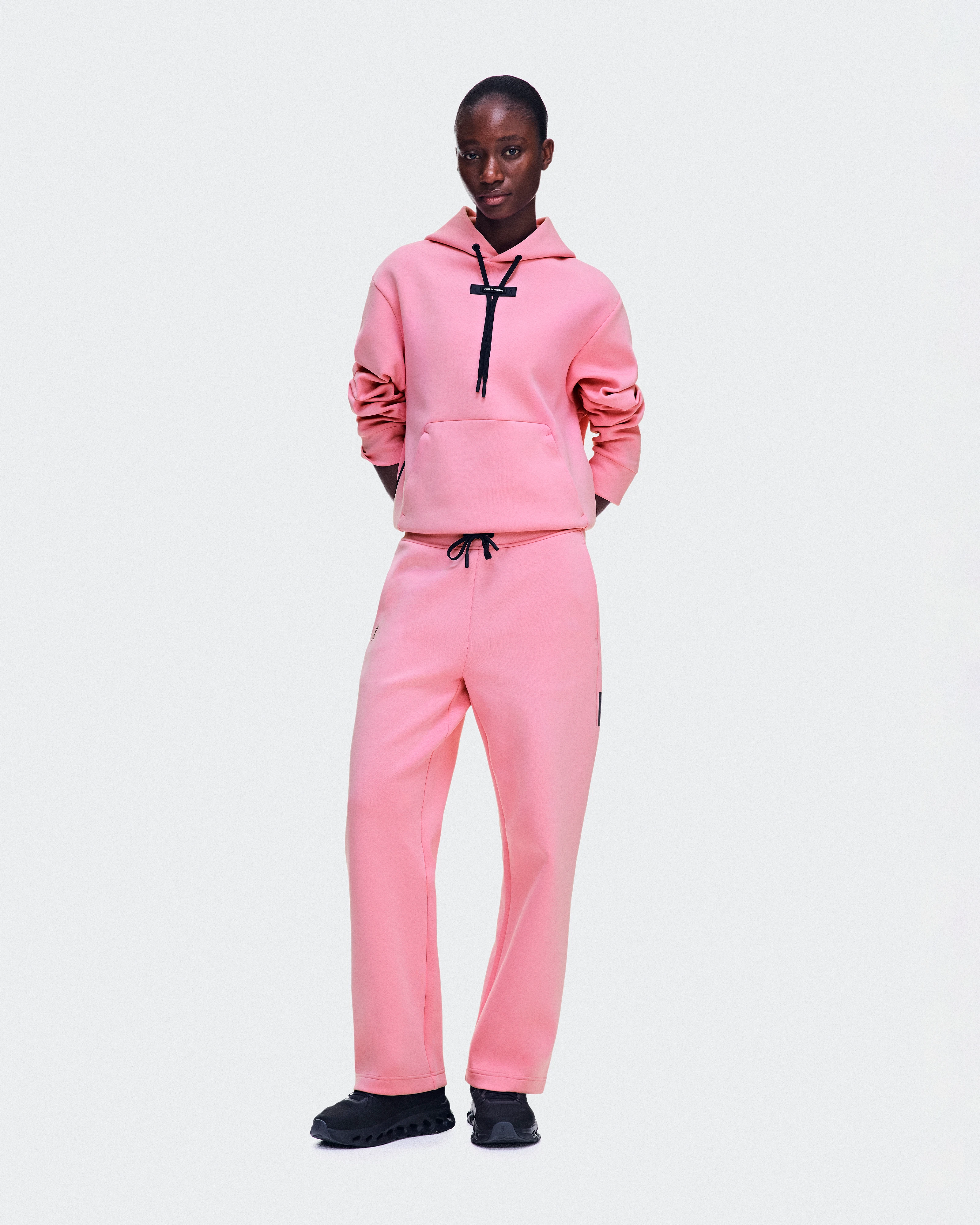 On Focus Tech Hoodie Magnolia Women Hoodies and sweatshirts