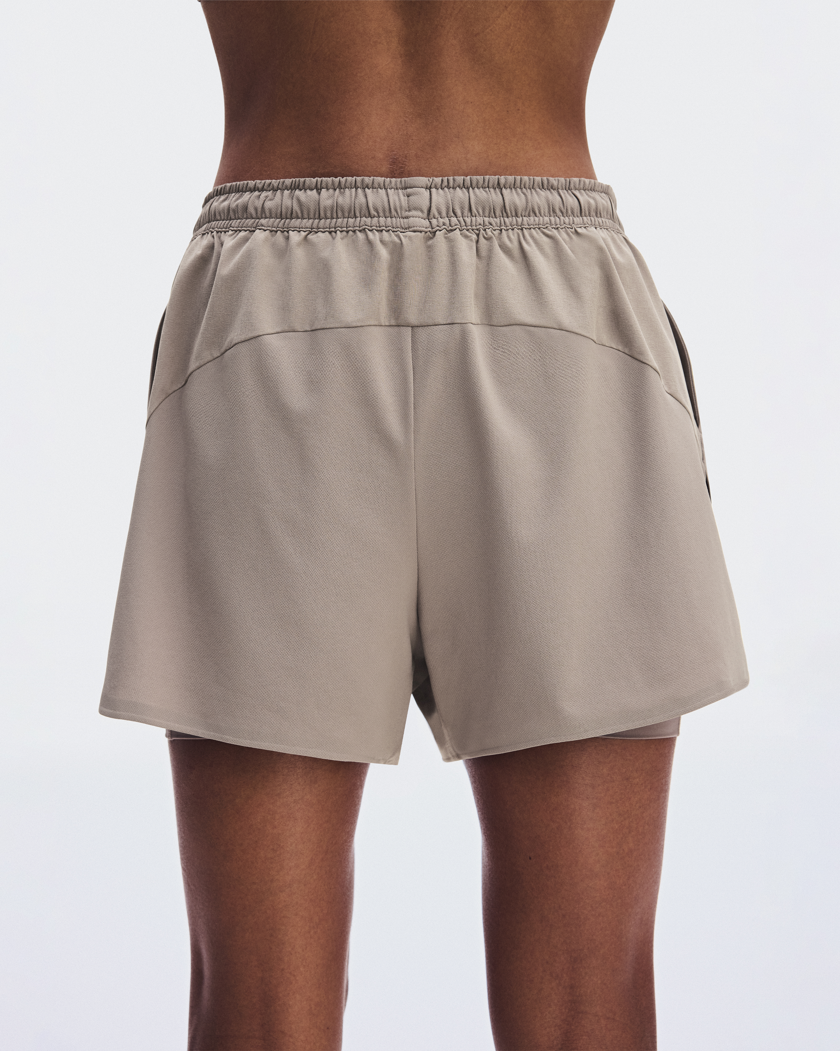 Women's Train 2-in-1 Shorts | Brown | On United States
