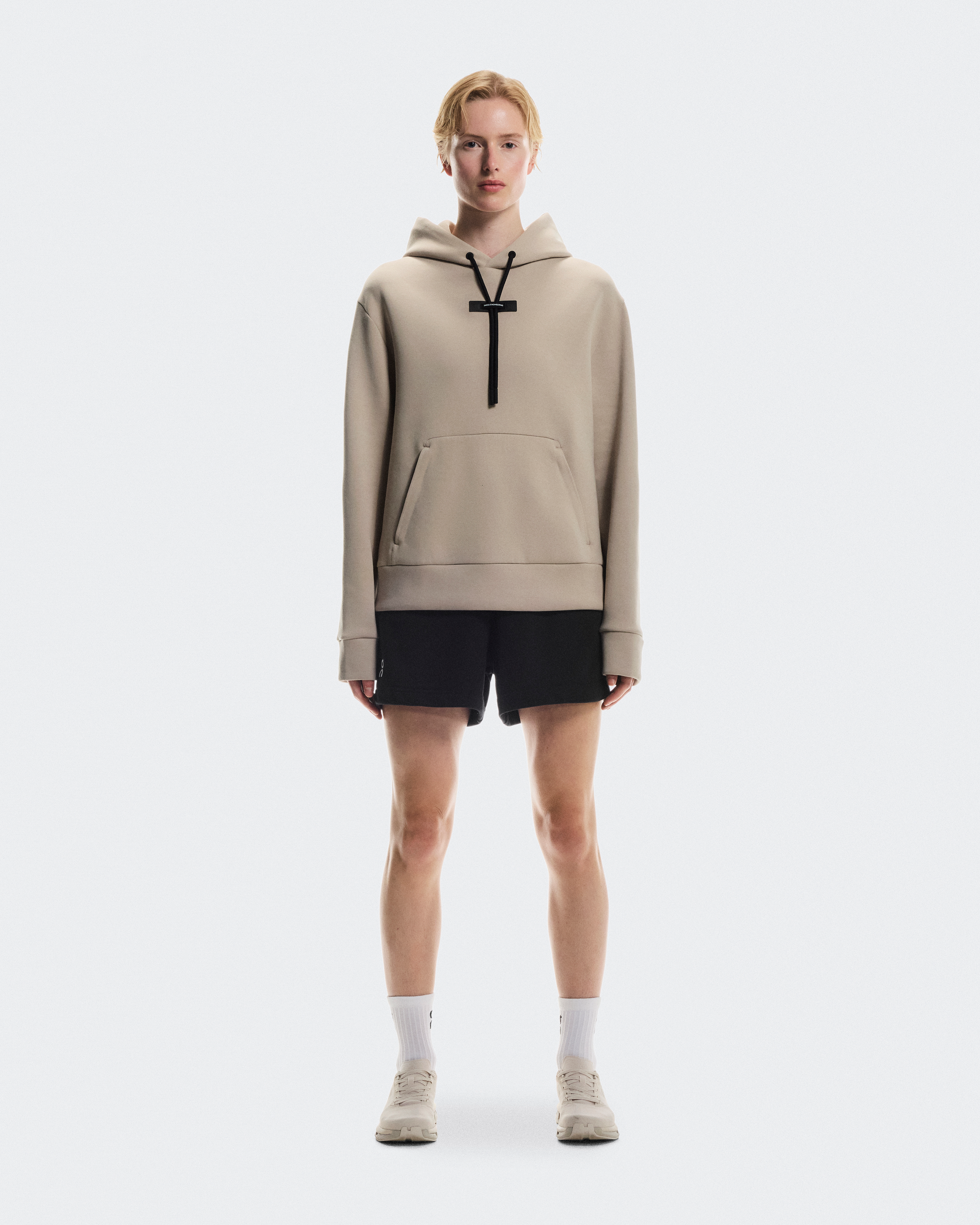 Focus Tech HoodieWomen / Desert / L