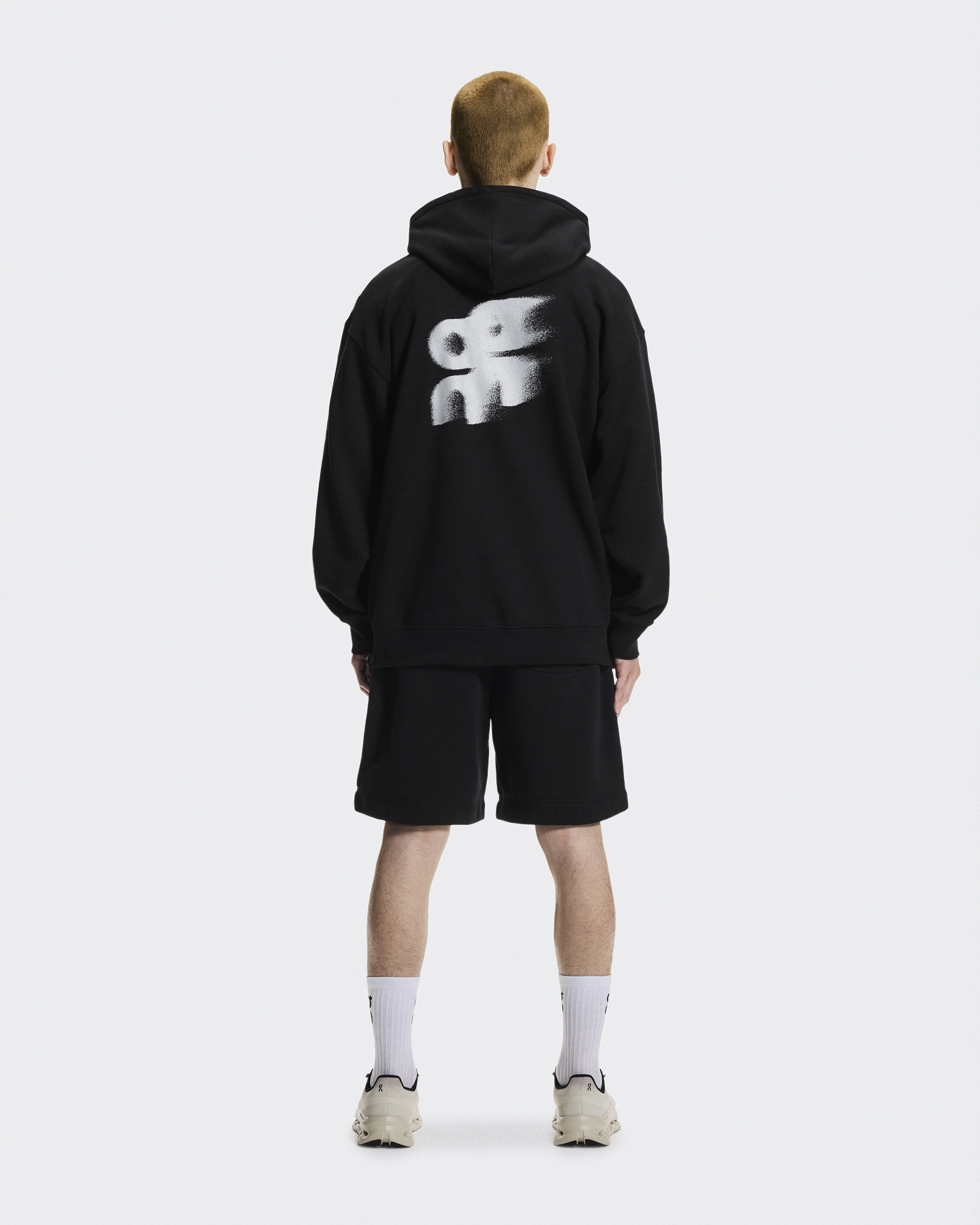 Men's Club Hoodie Avant | Black | On Monaco