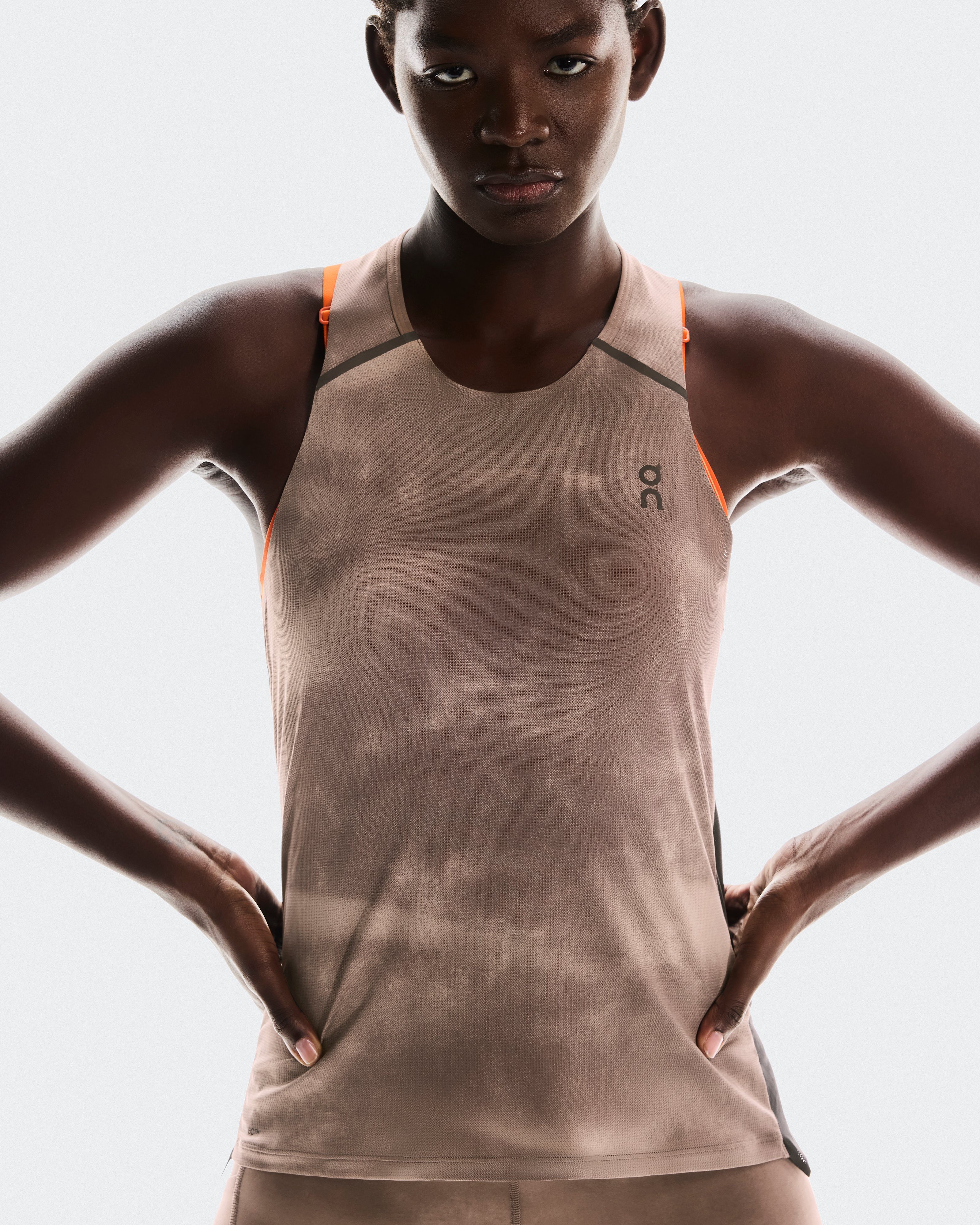 Performance Tank AOPWomen / Cinder | Black / L