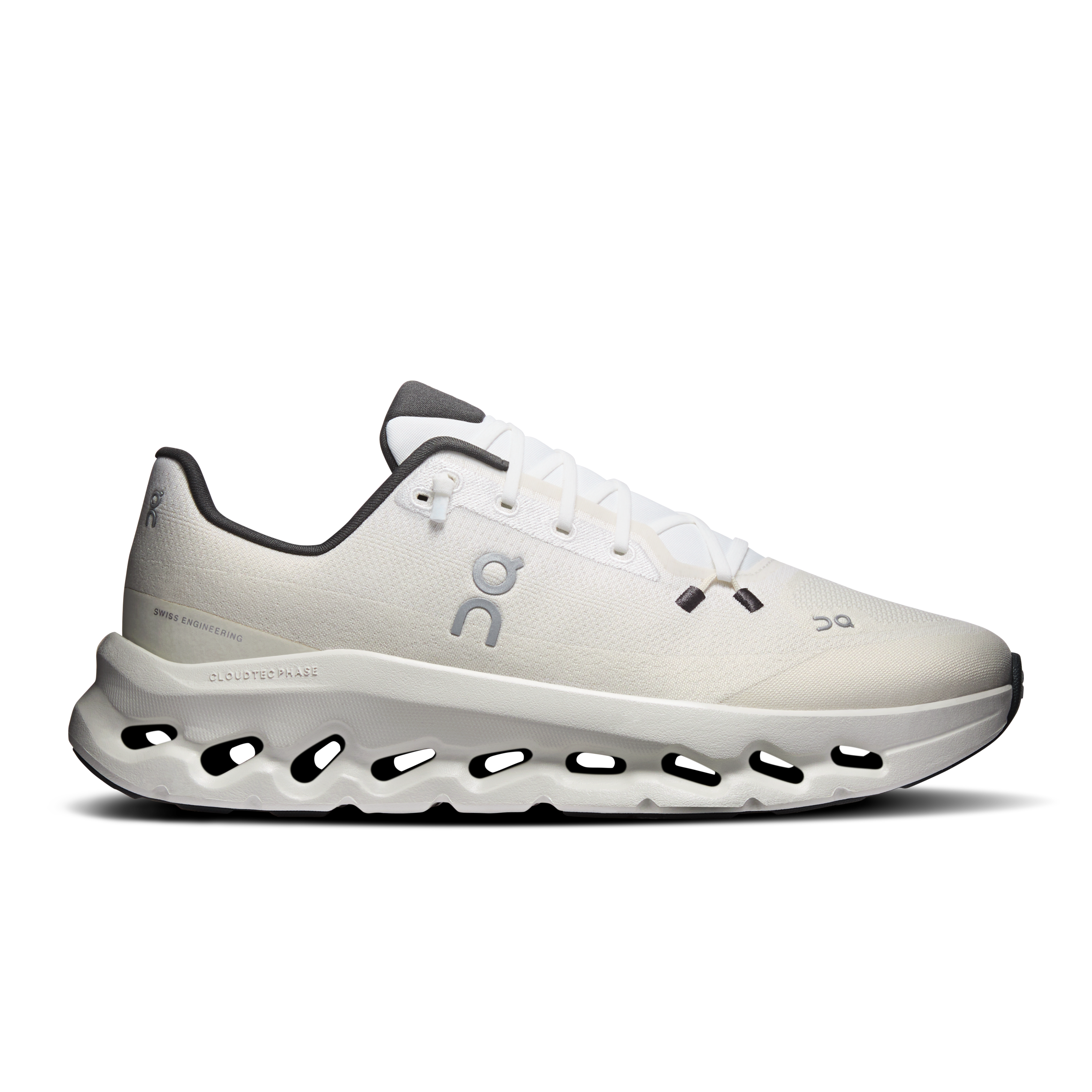 Cloudtilt Lifestyle Shoe in Grain/White