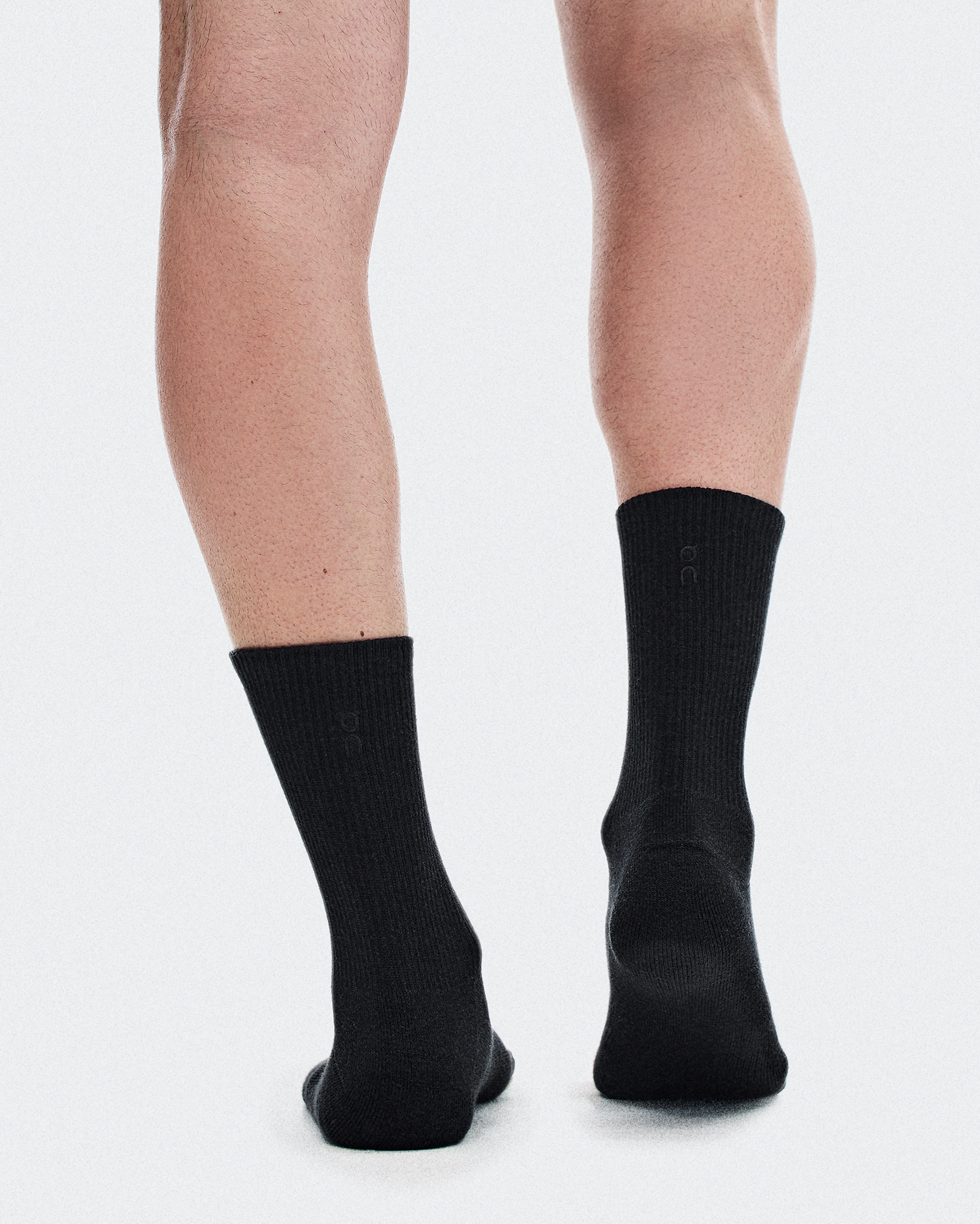 On Club Sock High 2P Black Unisex Socks