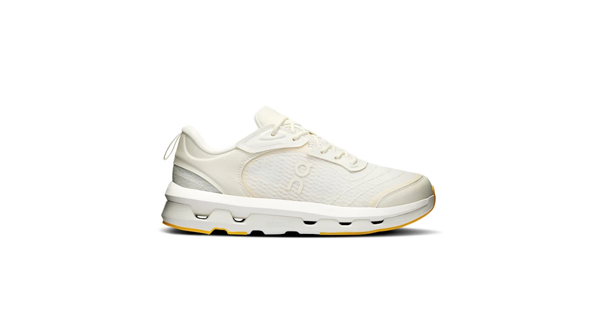 Tenis Cloudzone Moon para mujer crema · On