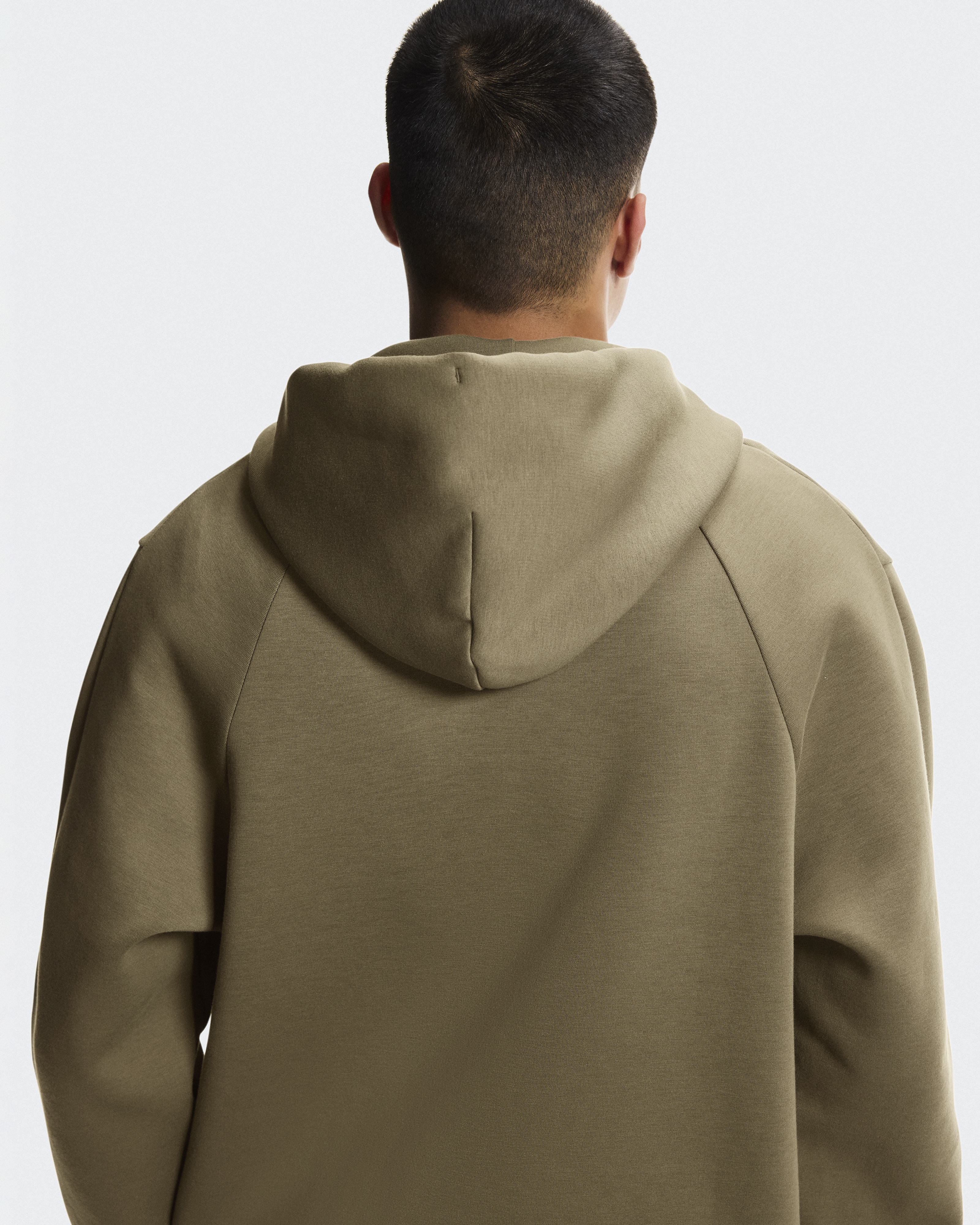 Men's Focus Tech Zip Hoodie | Purple | On Japan