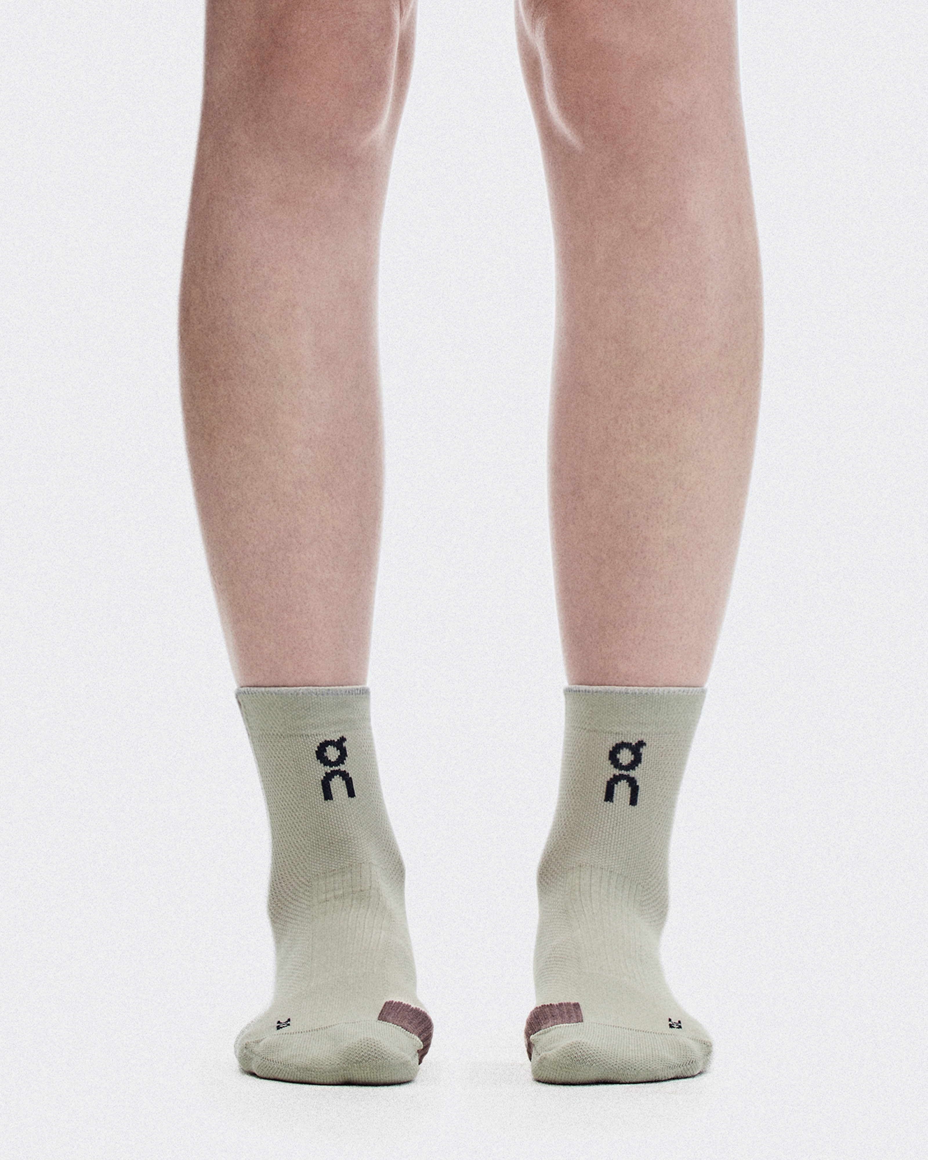 Performance Run Sock Mid in Brume/Clove