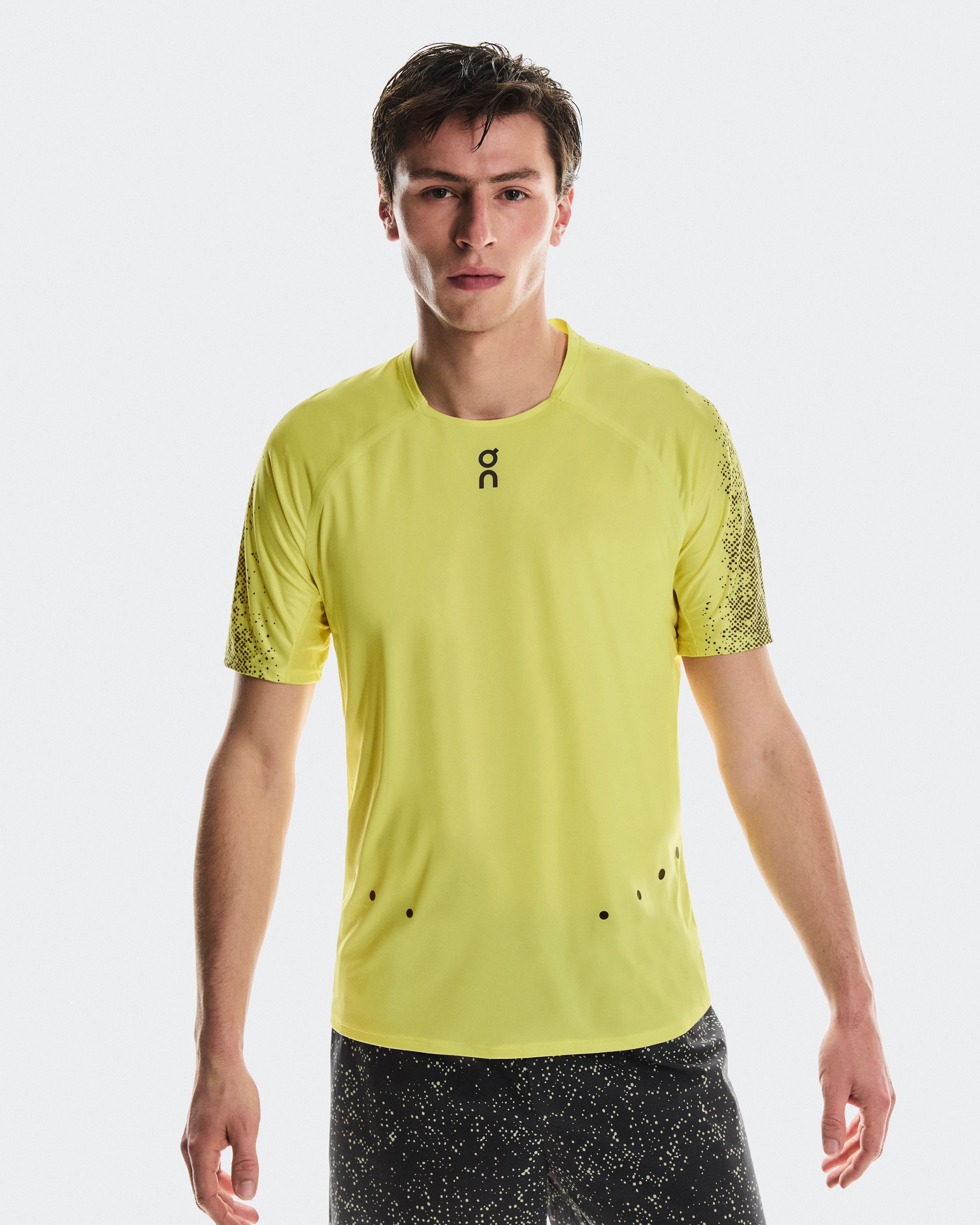 On Ultra-T Limelight & Grey Men Tops and t-shirts
