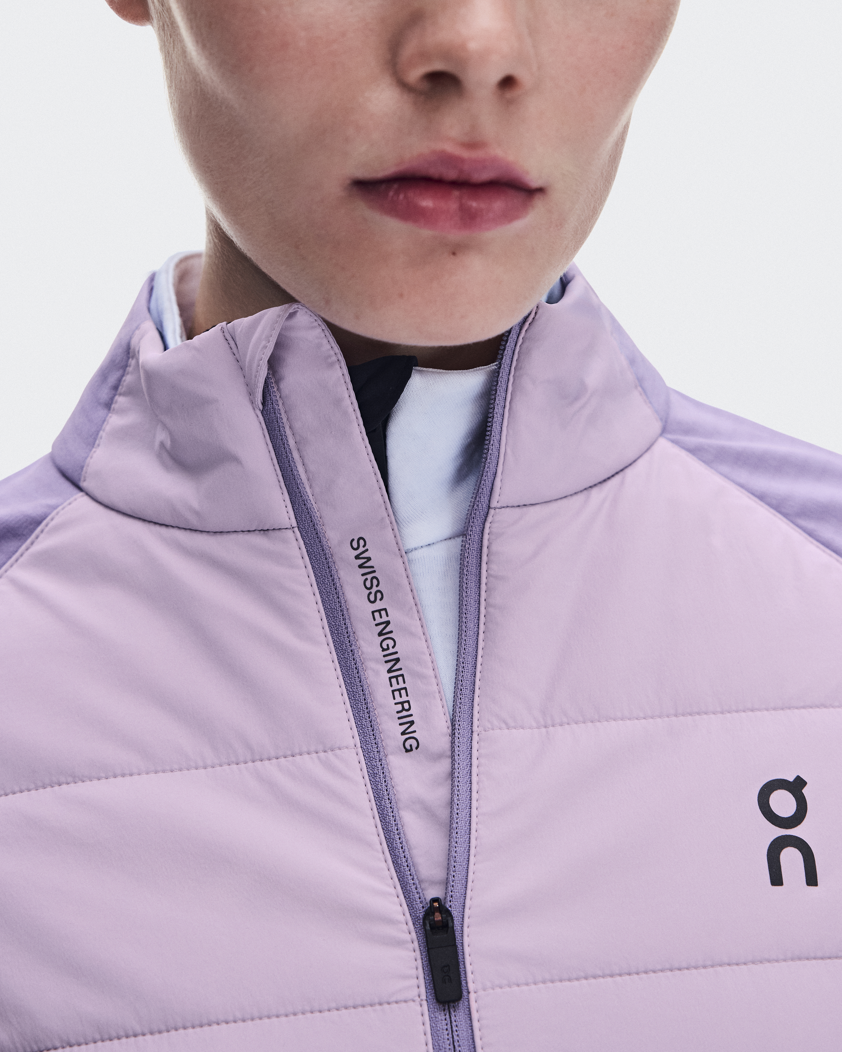ウィメンズ Weather Hybrid Jacket | On 日本