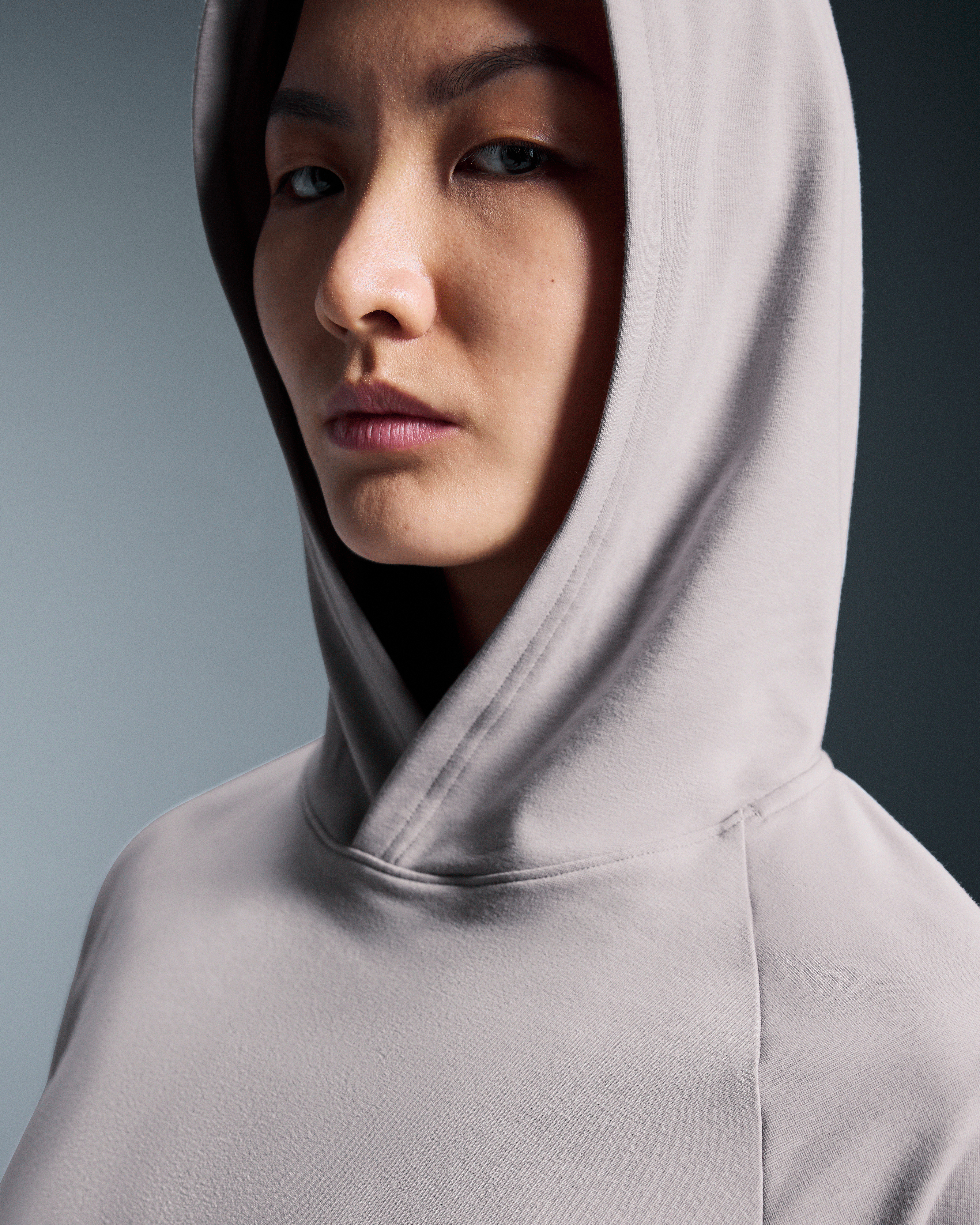 Movement HoodieWomen / Fade / L