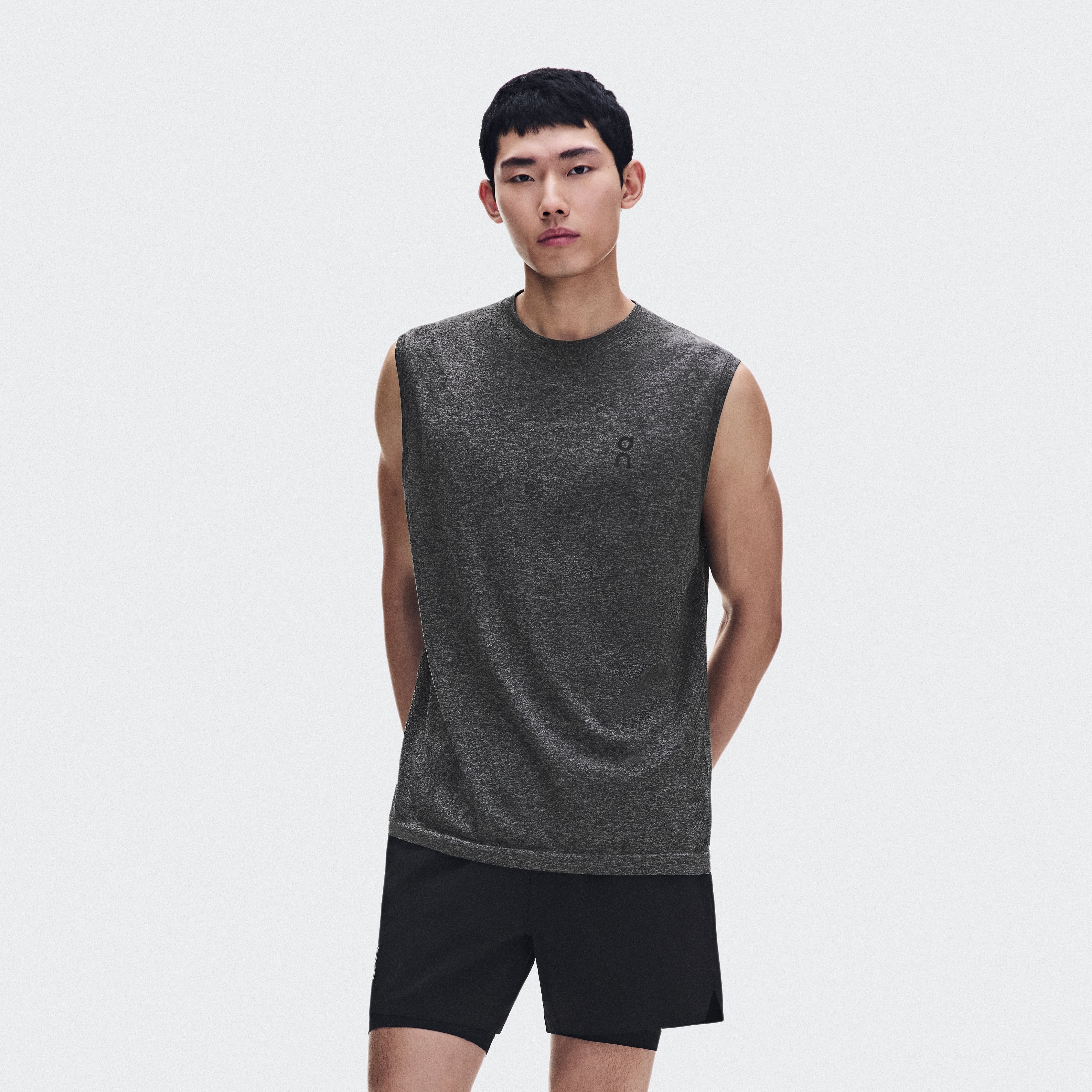 Men's Court Tank Fade | Beige & White | On Japan