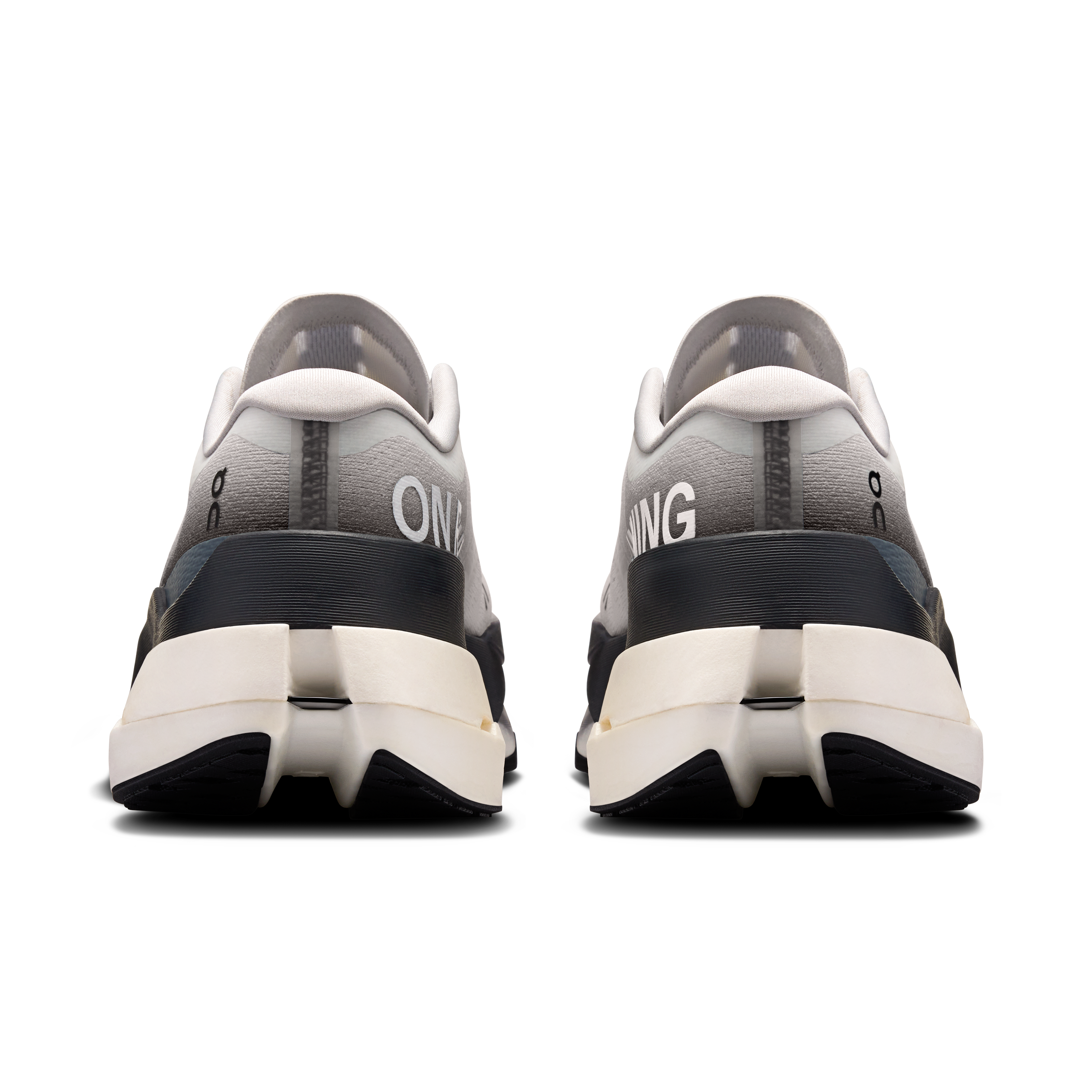 Cloudboom MaxMen / White | Black / 44.5