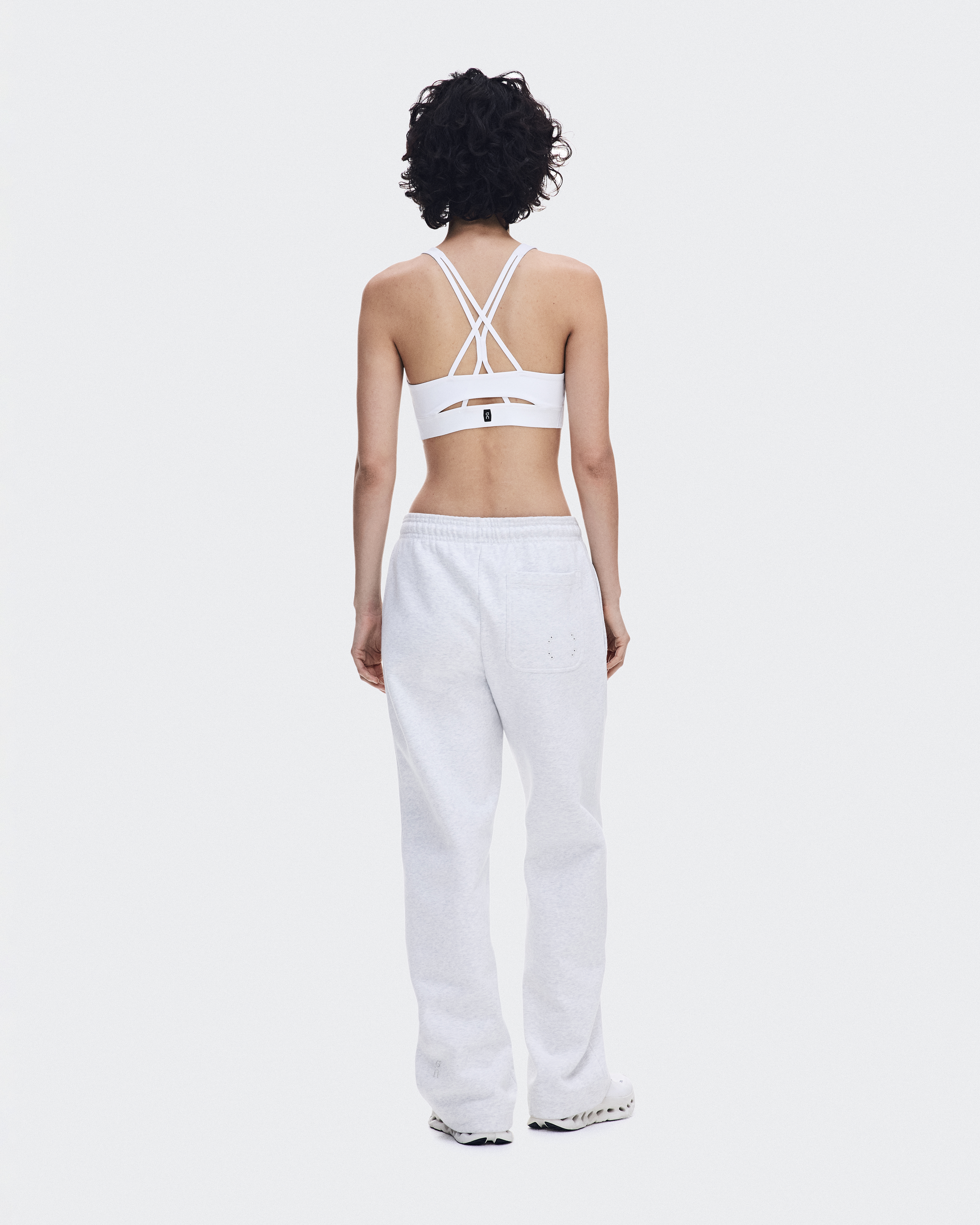 Women's Studio Bra | White | On United States