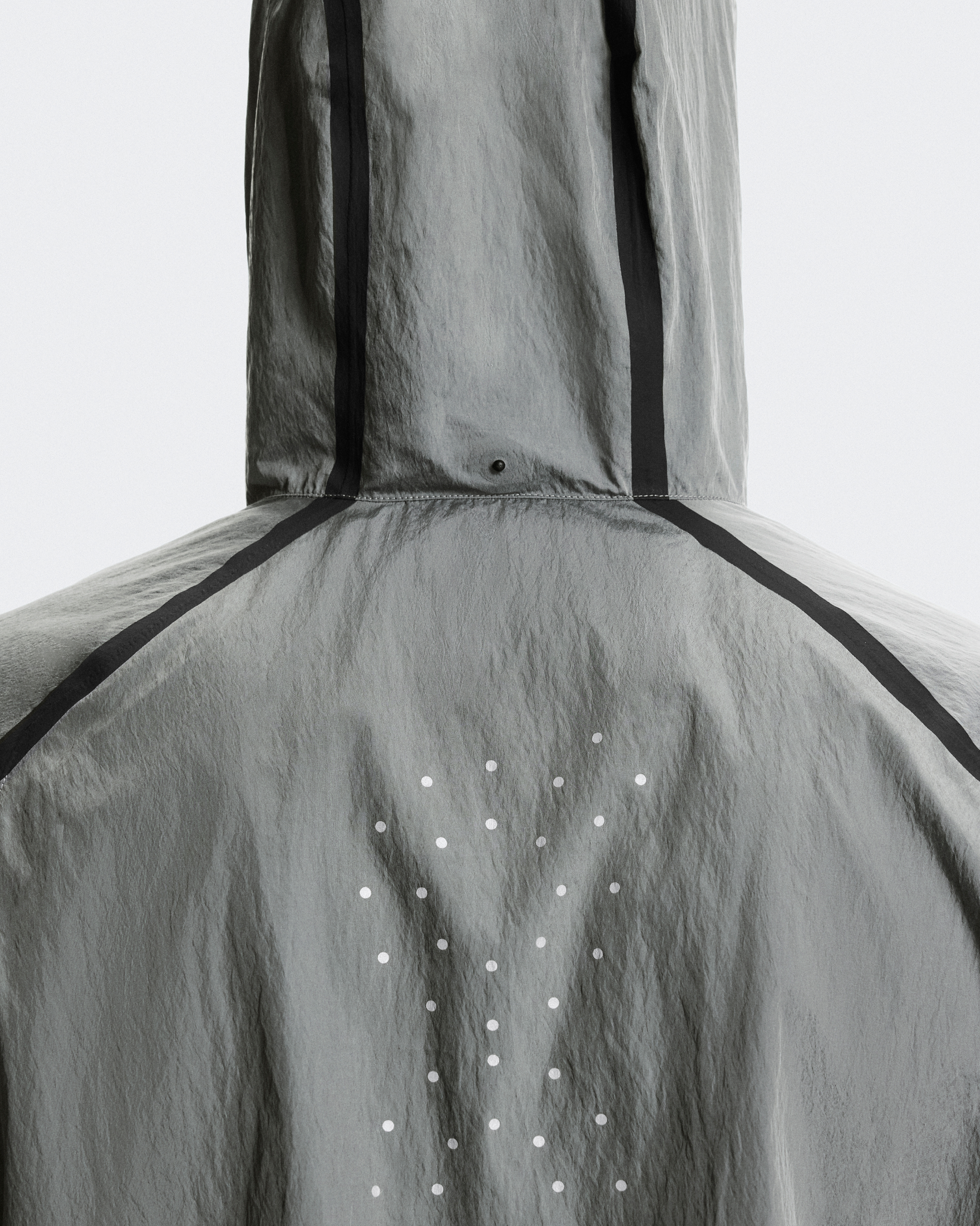 Men's Performance Volt Jacket | On Japan