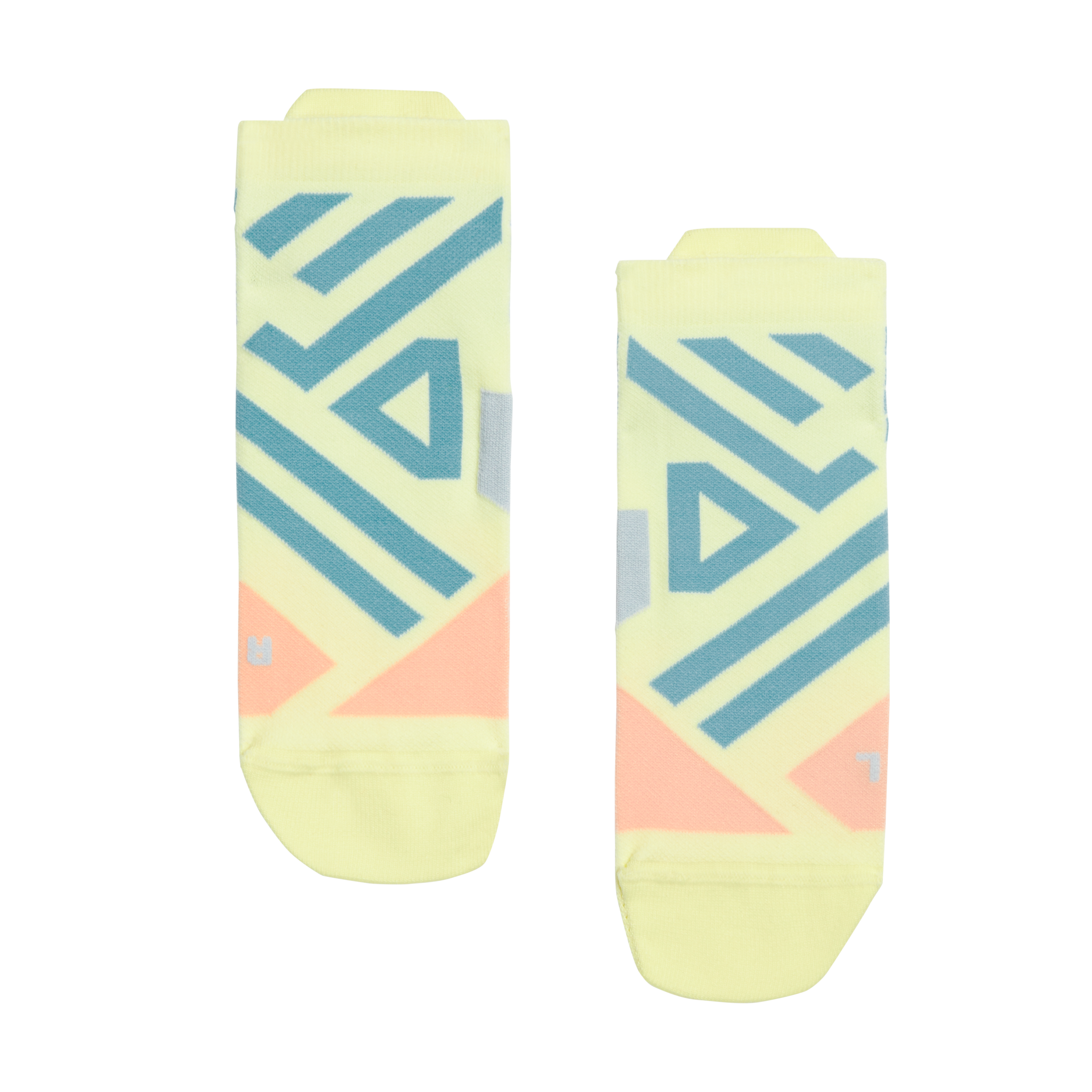 Women's Performance Low Sock | Black | On United States