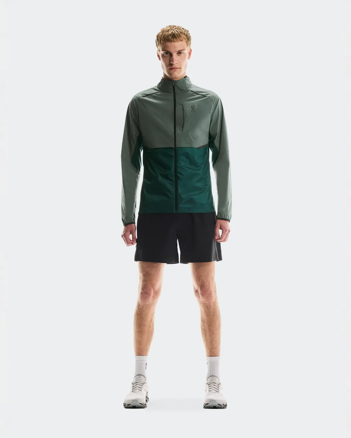 스피룰리나와 올리브 색상의 On 남성 Weather Jacket