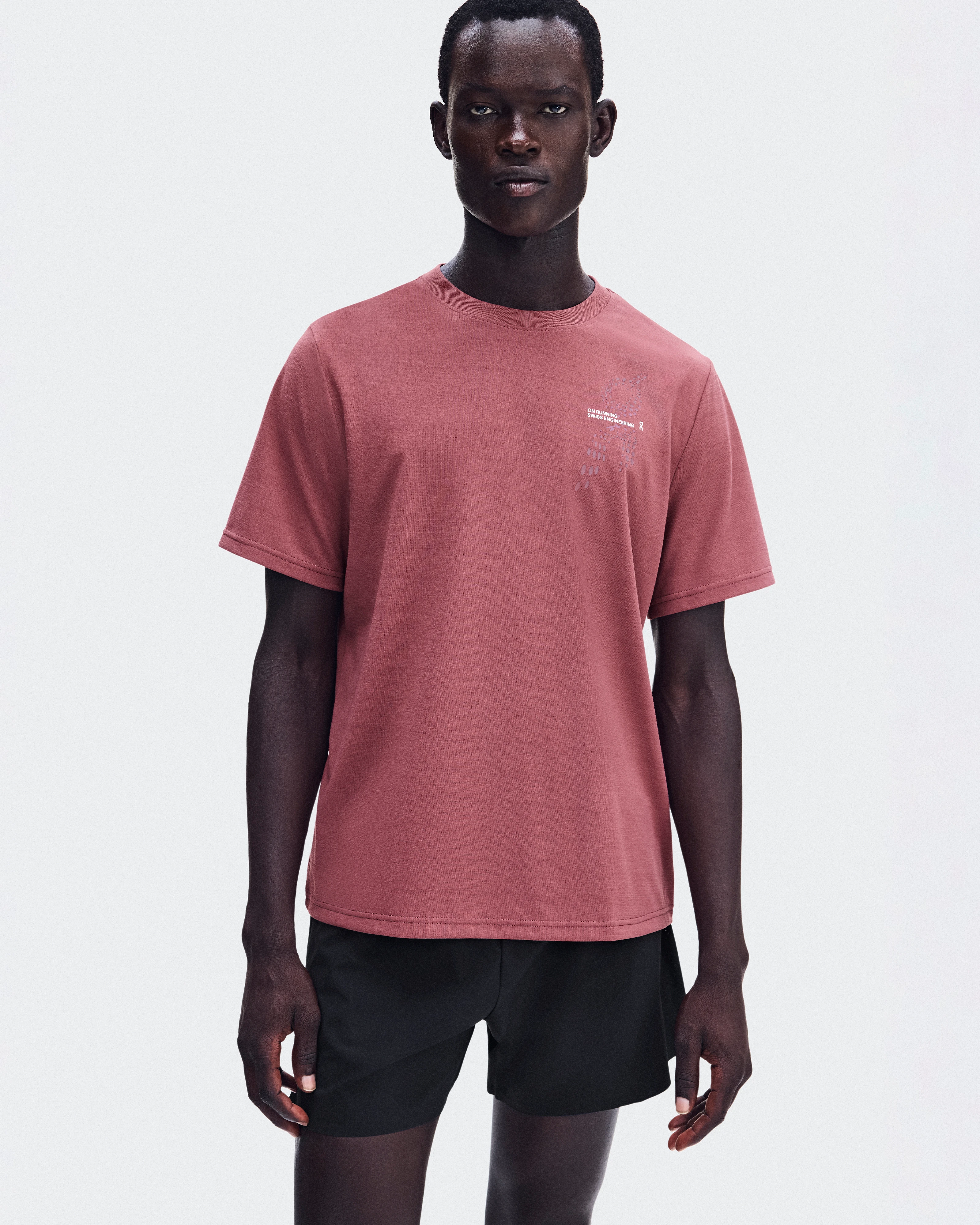 On On Run-T Barberry Homme Hauts et t-shirts