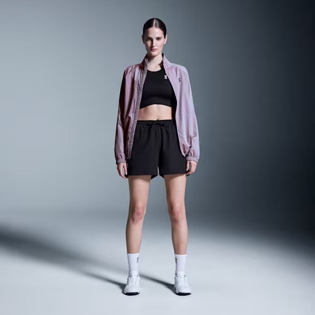 Courtside Shorts in Black