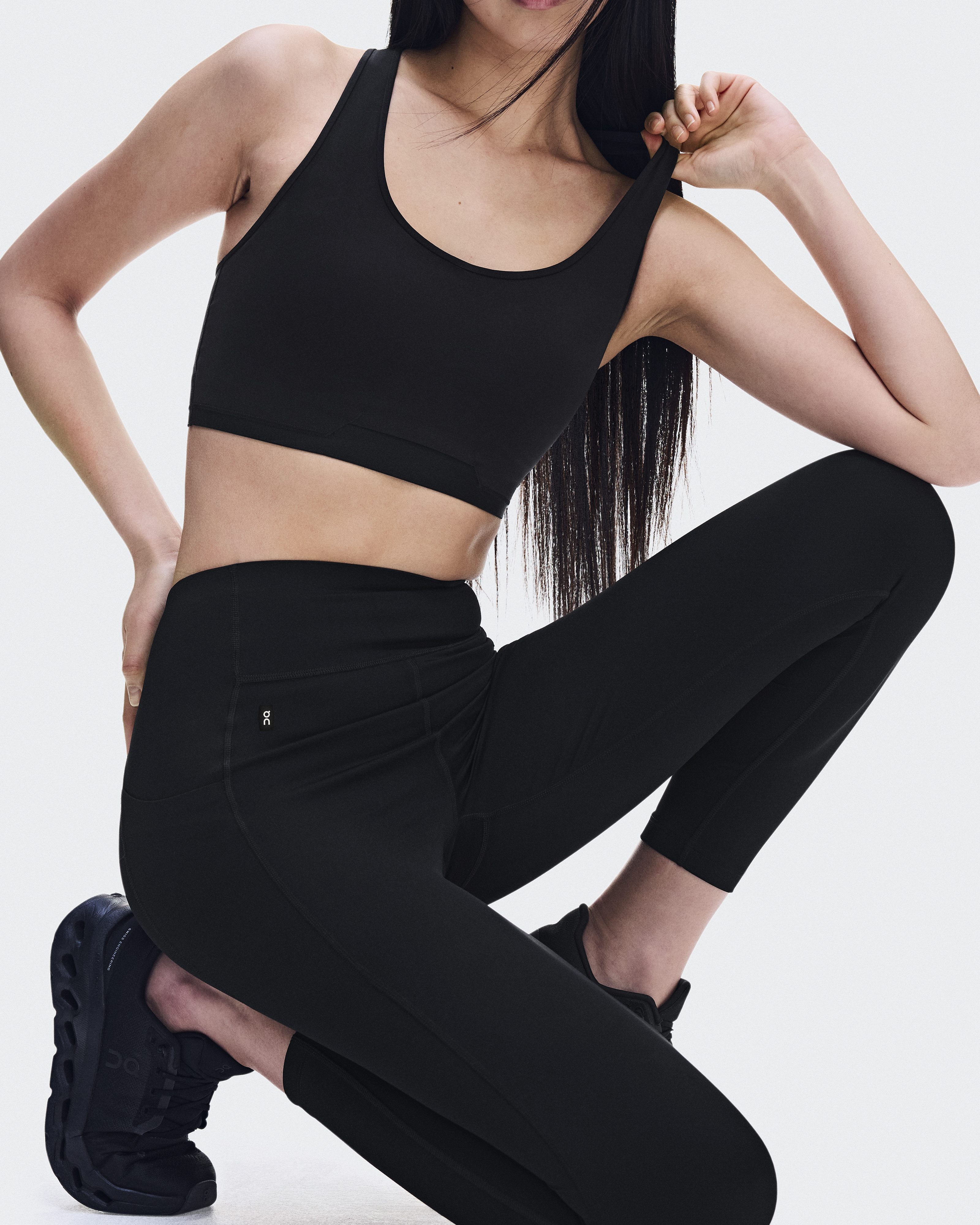 Women's Train Tights 7/8 | On Switzerland