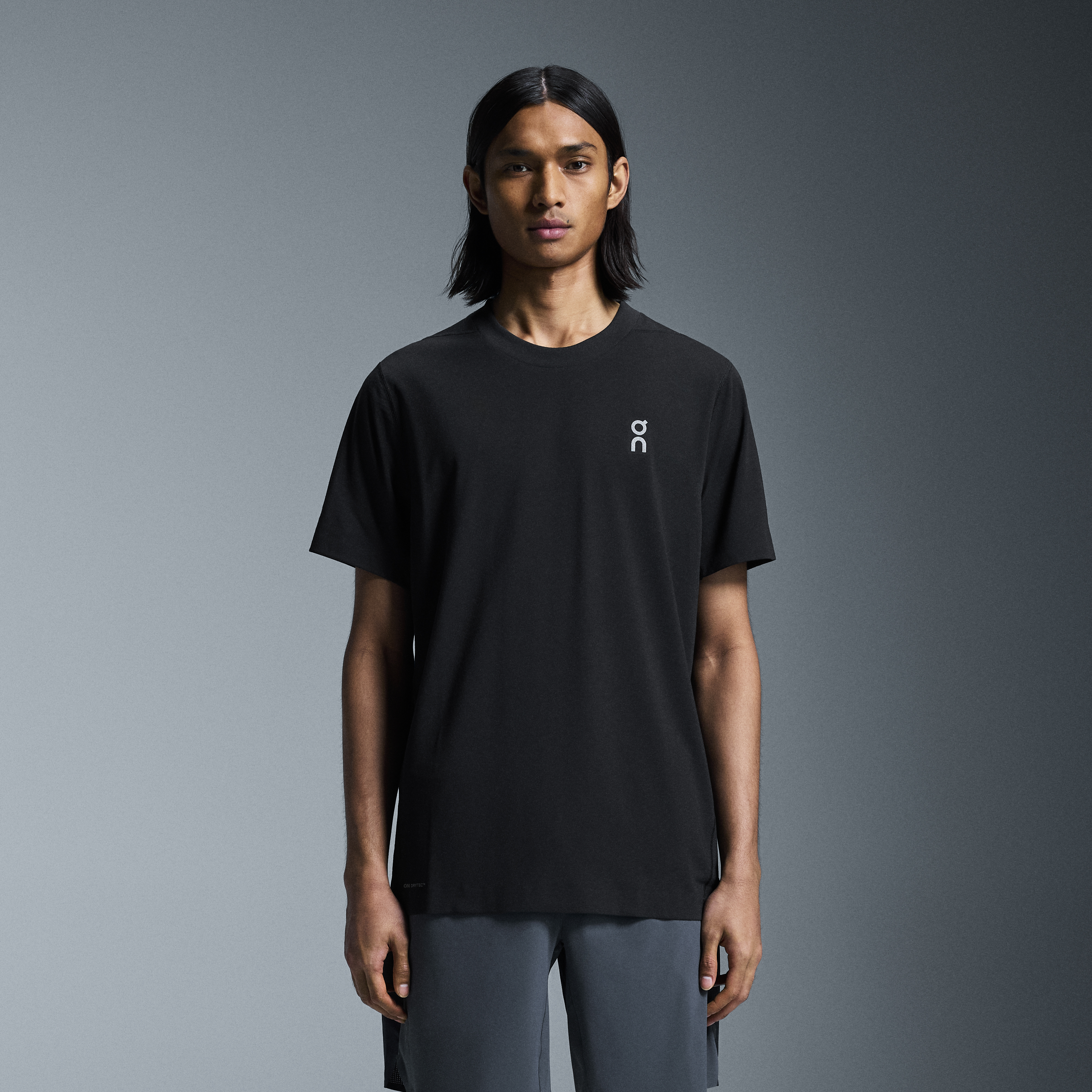 Train-T Short-Sleeve Shirt in Black