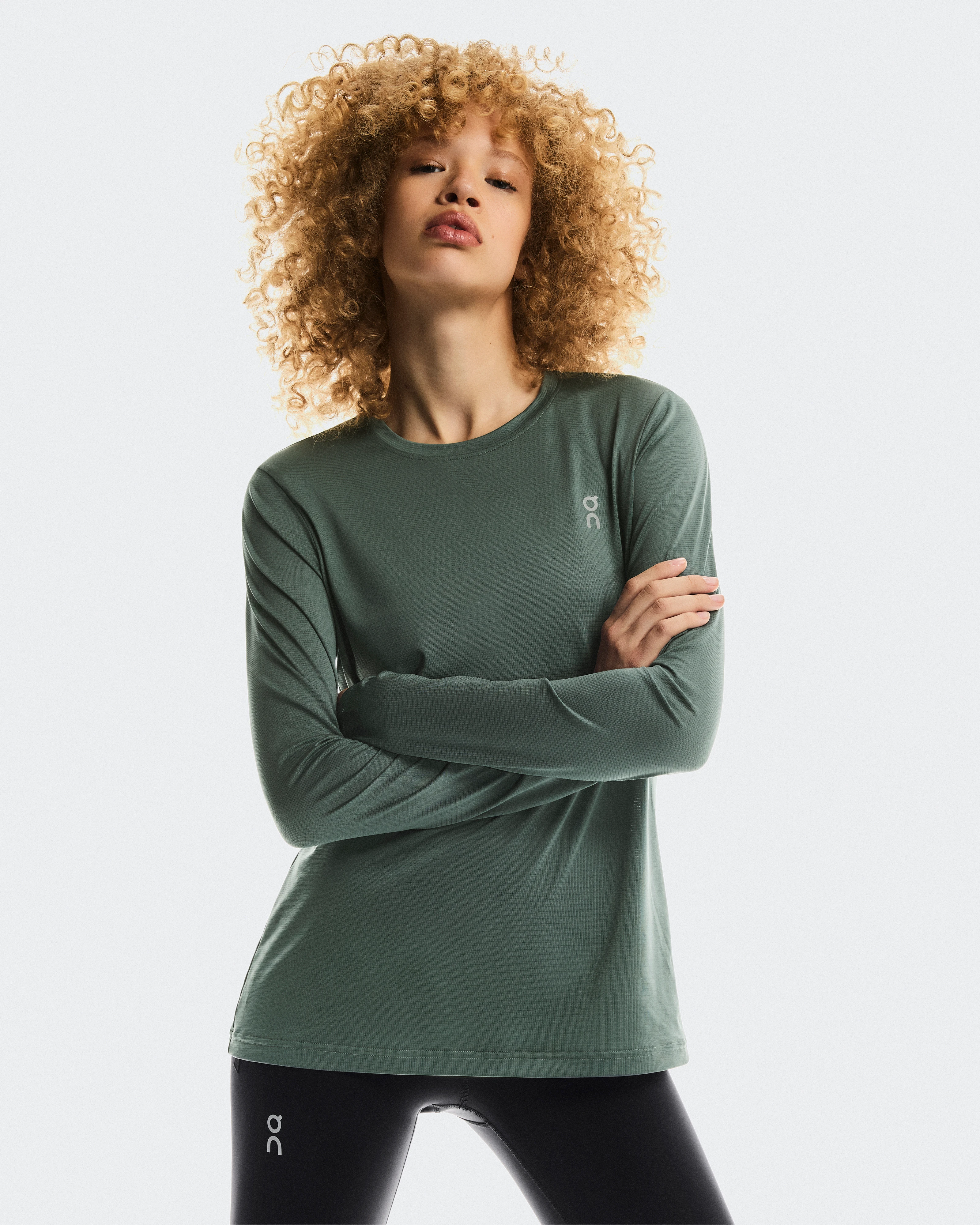 On Core Long-T Olive Women Tops and t-shirts