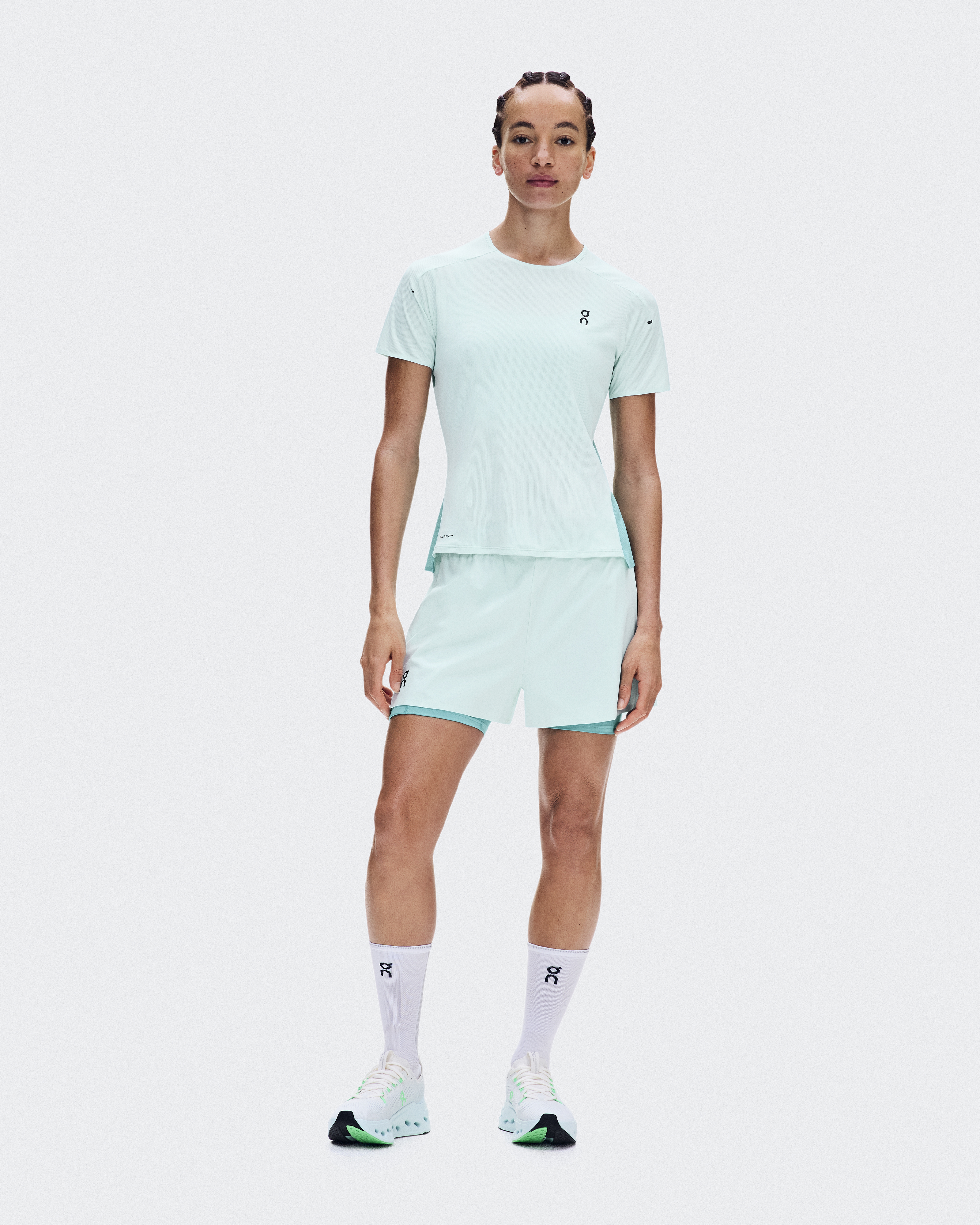Performance-T Short-Sleeve Shirt in Flurry/Aquamarine