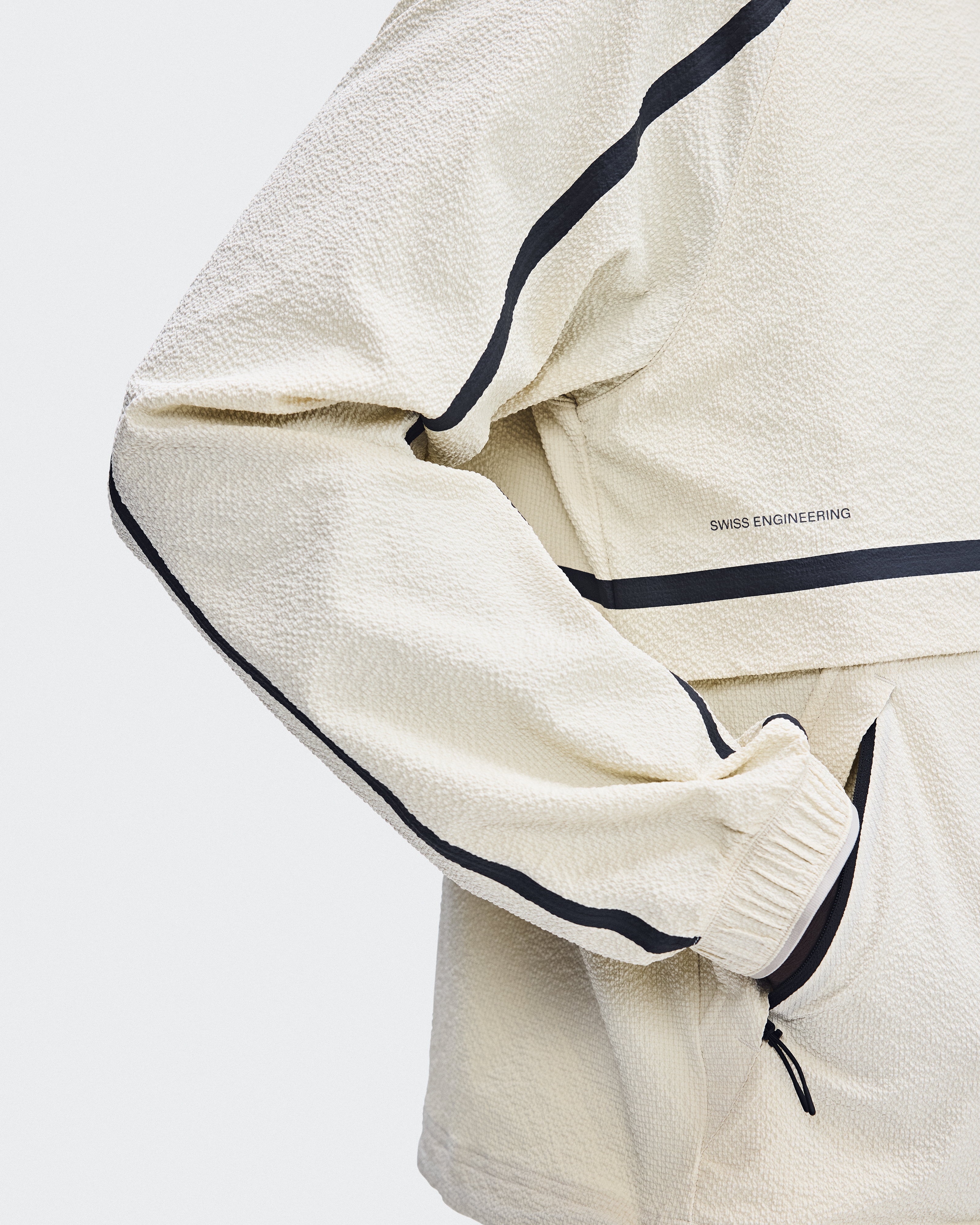 Men's Performance Volt Jacket | On Japan