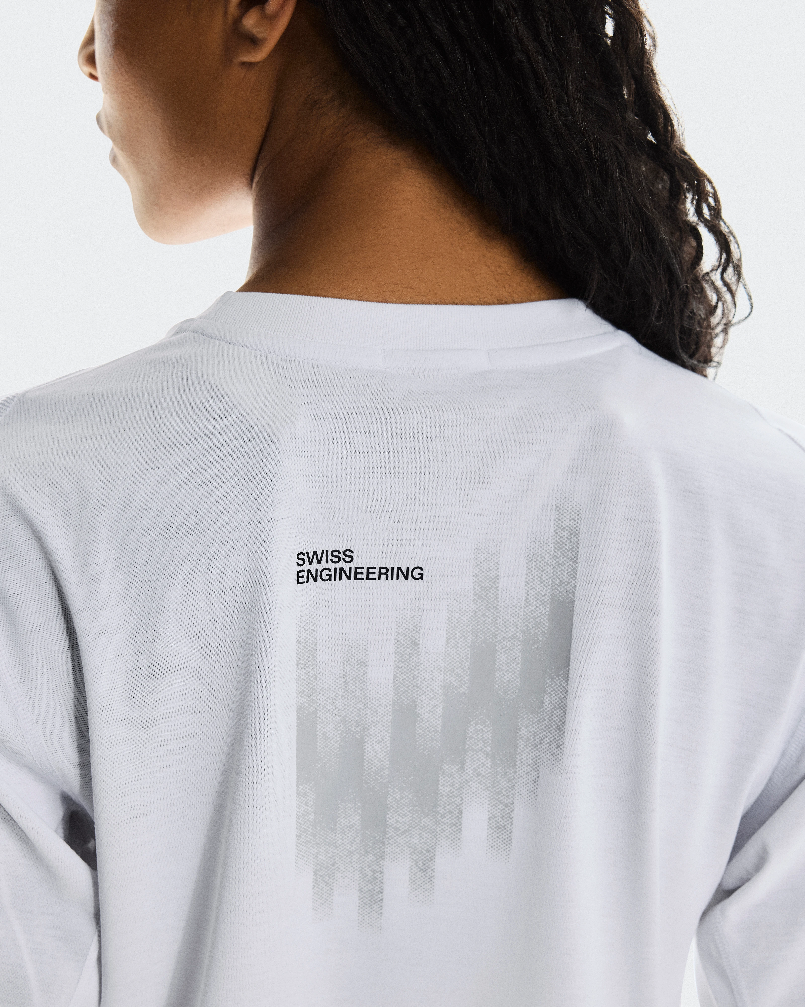 On Train Long-T Crop Graphic White Women Tops and t-shirts