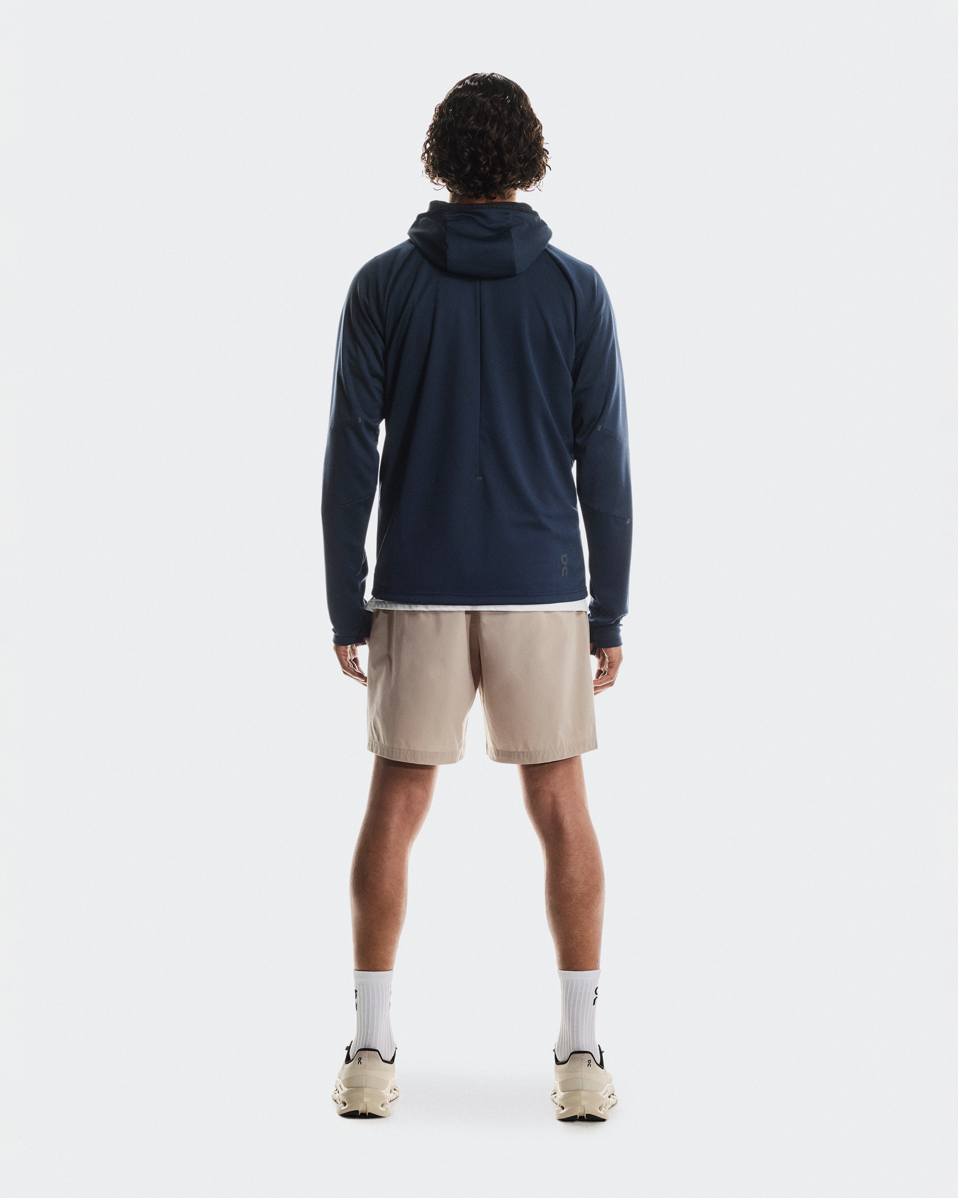 On 7" Core Shorts Desert Men Shorts