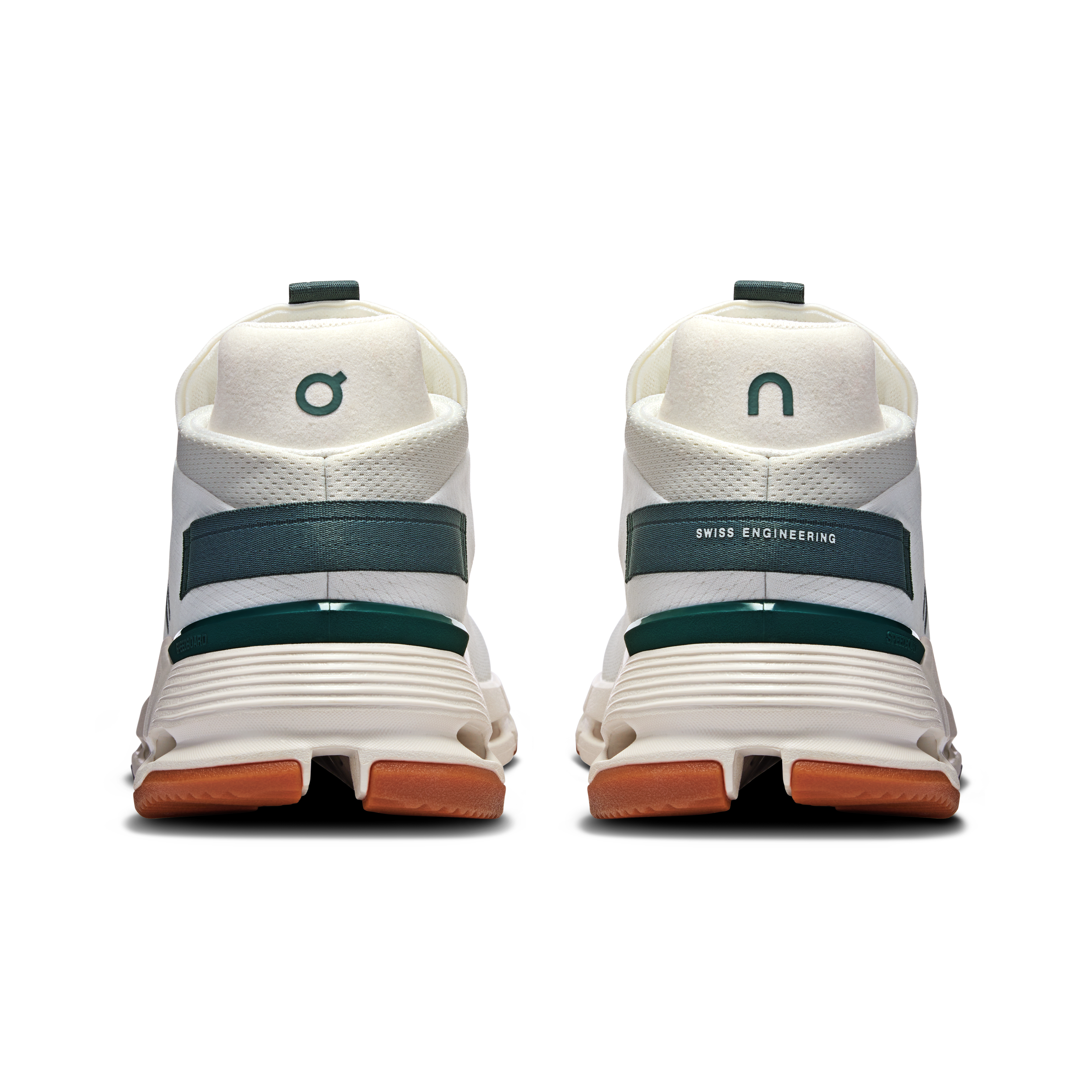 Cloudnova 2Men / Ivory | Olive / 44