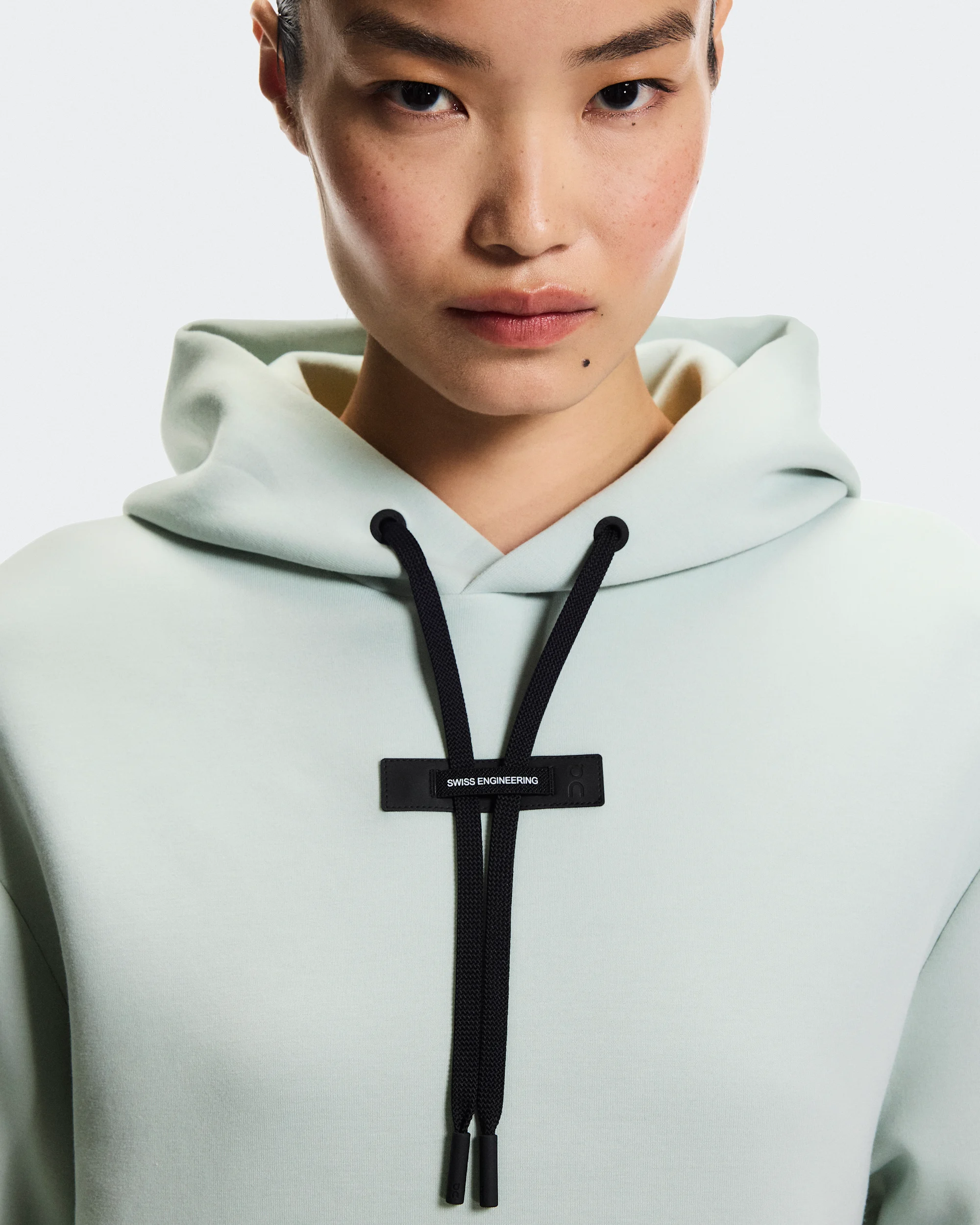 Focus Tech Hoodie - thumbnail 5