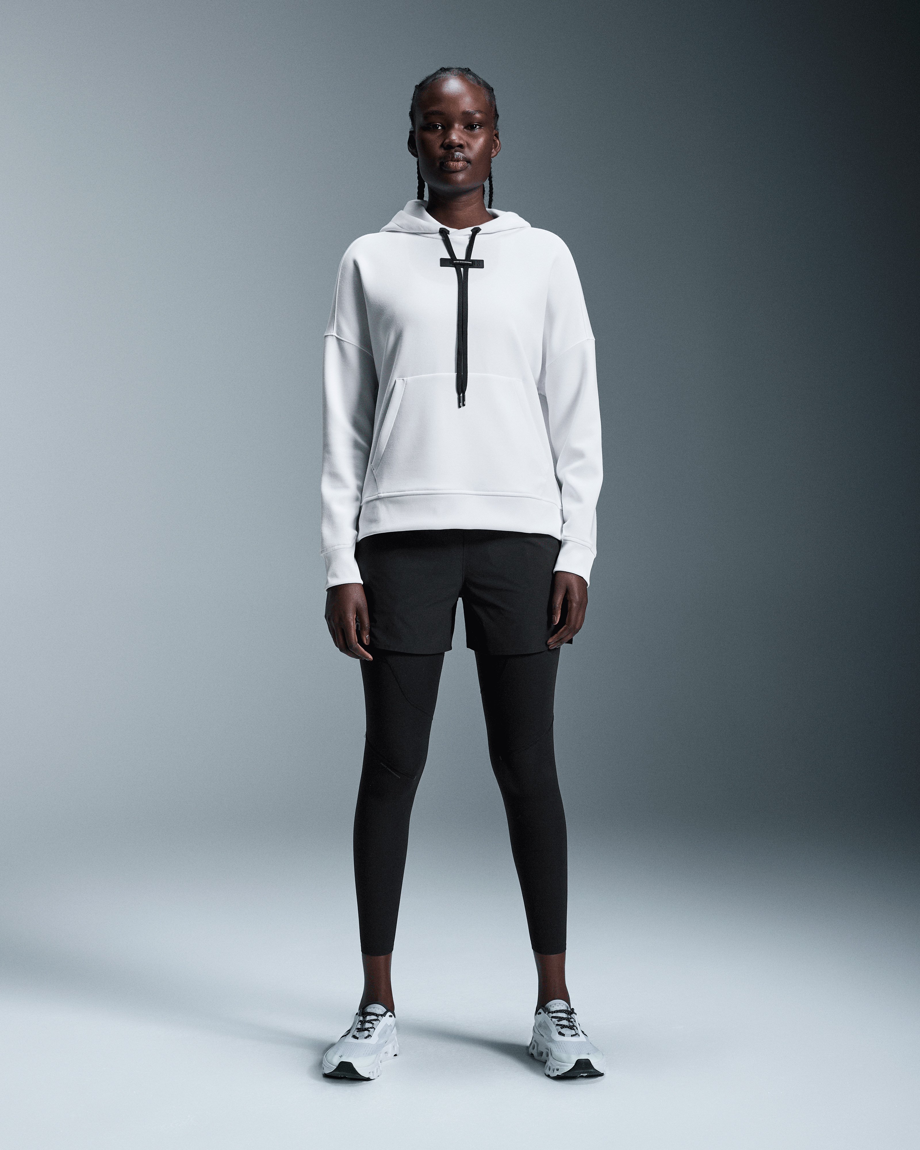 HoodieWomen / White / S