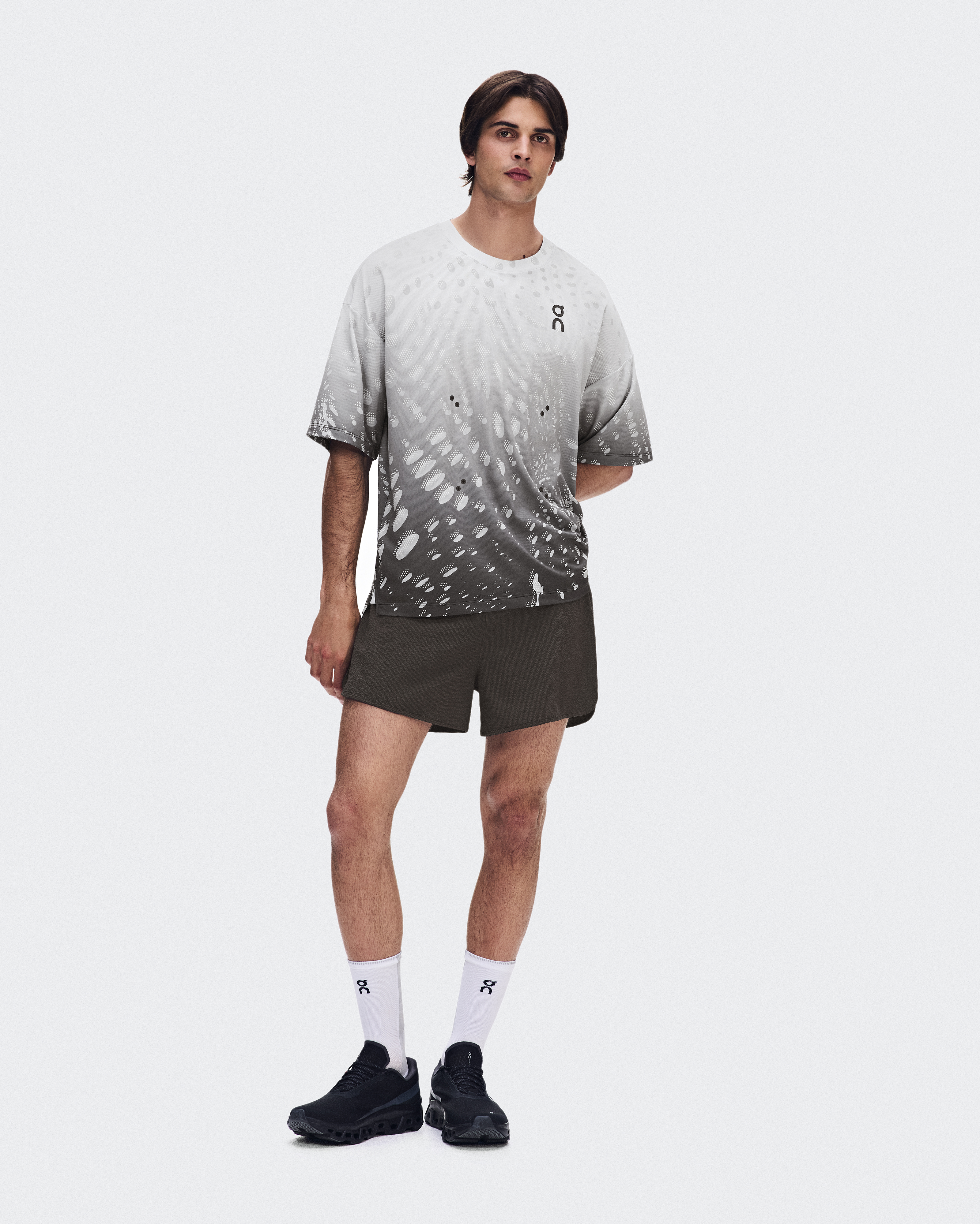 On】Performance Volt Shorts メンズSサイズ Men's Performance Volt Shorts | Espresso | On United States