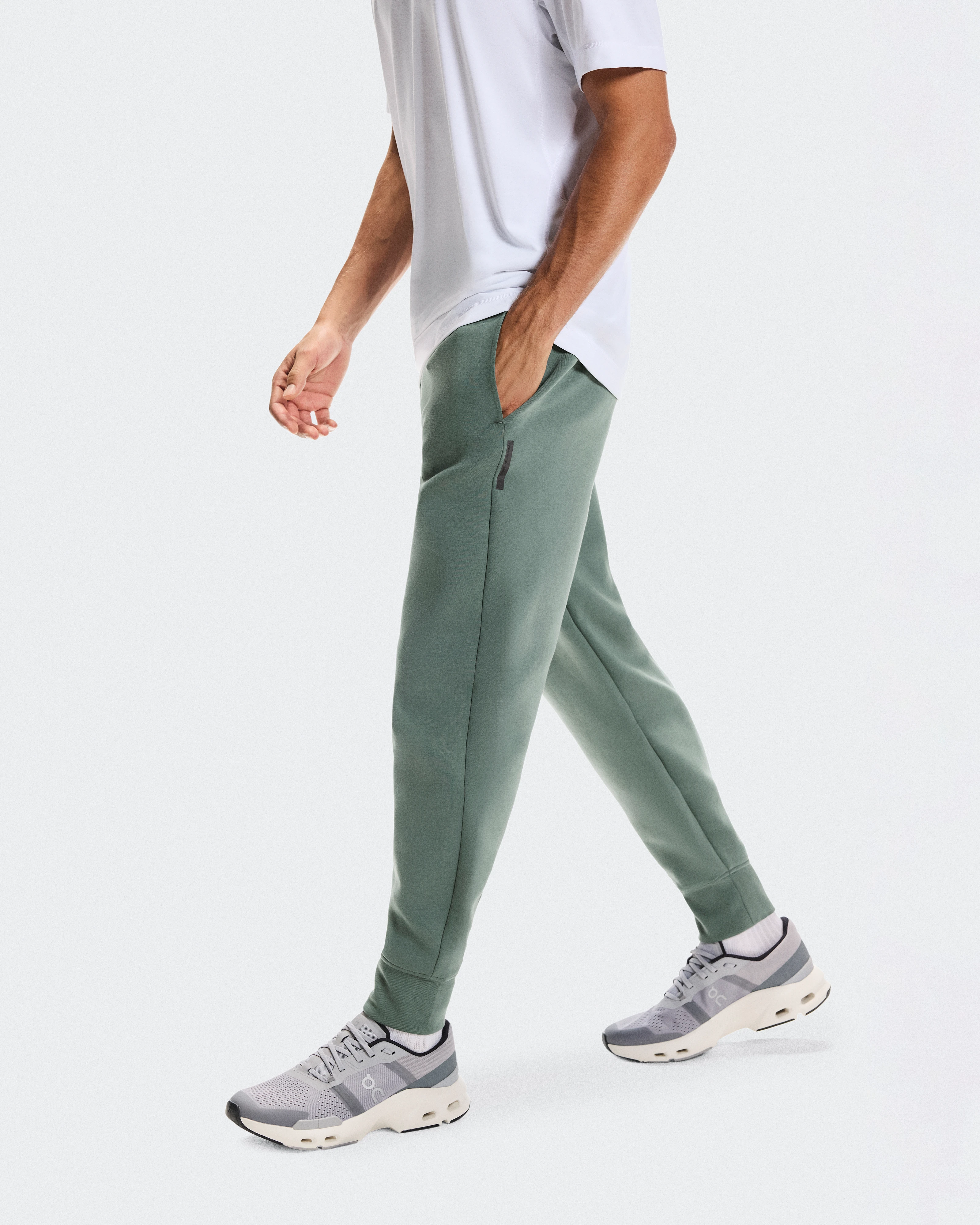 On Focus Tech Sweatpants Olive Masculino Calças