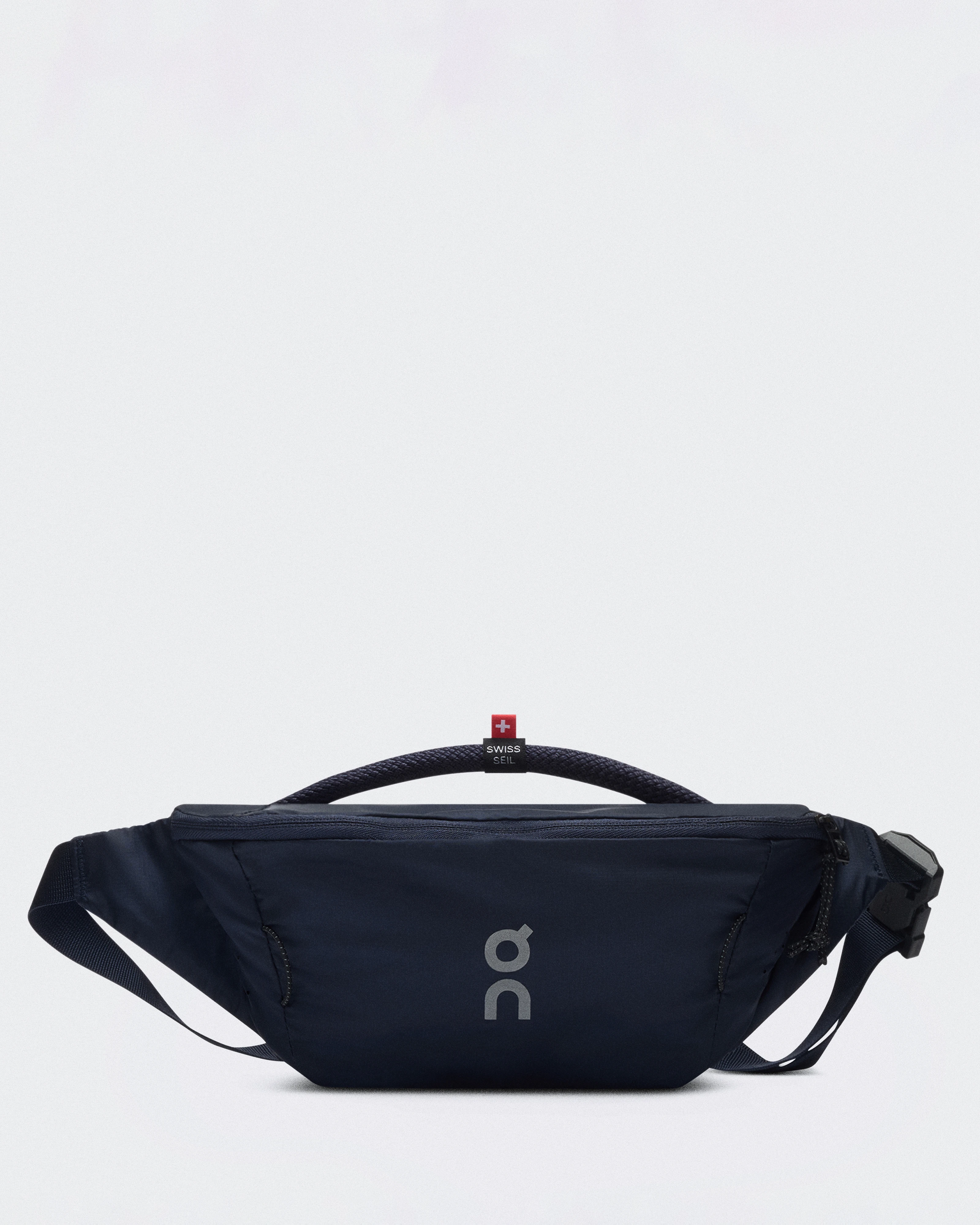 On Waist Pack 2L Lite Navy オールジェンダー バッグ