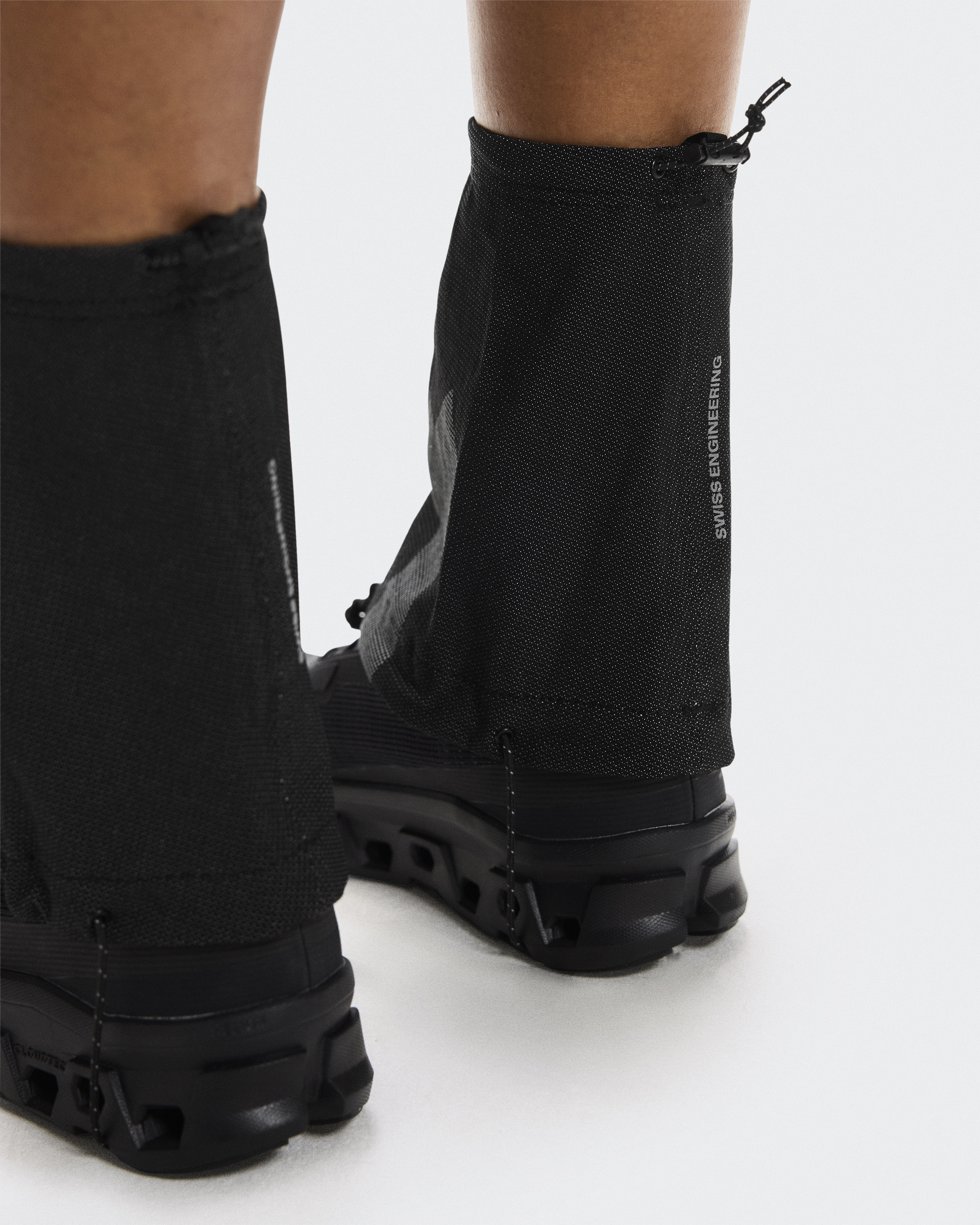 Trail Shoe Gaiter | Black | On United States Trail Shoe Gaiter | Black | On United States