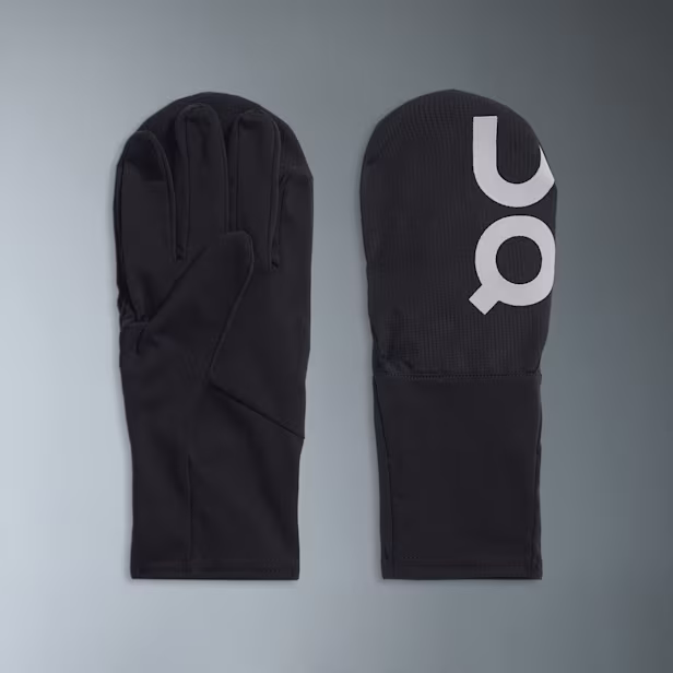 Core Glove in Black