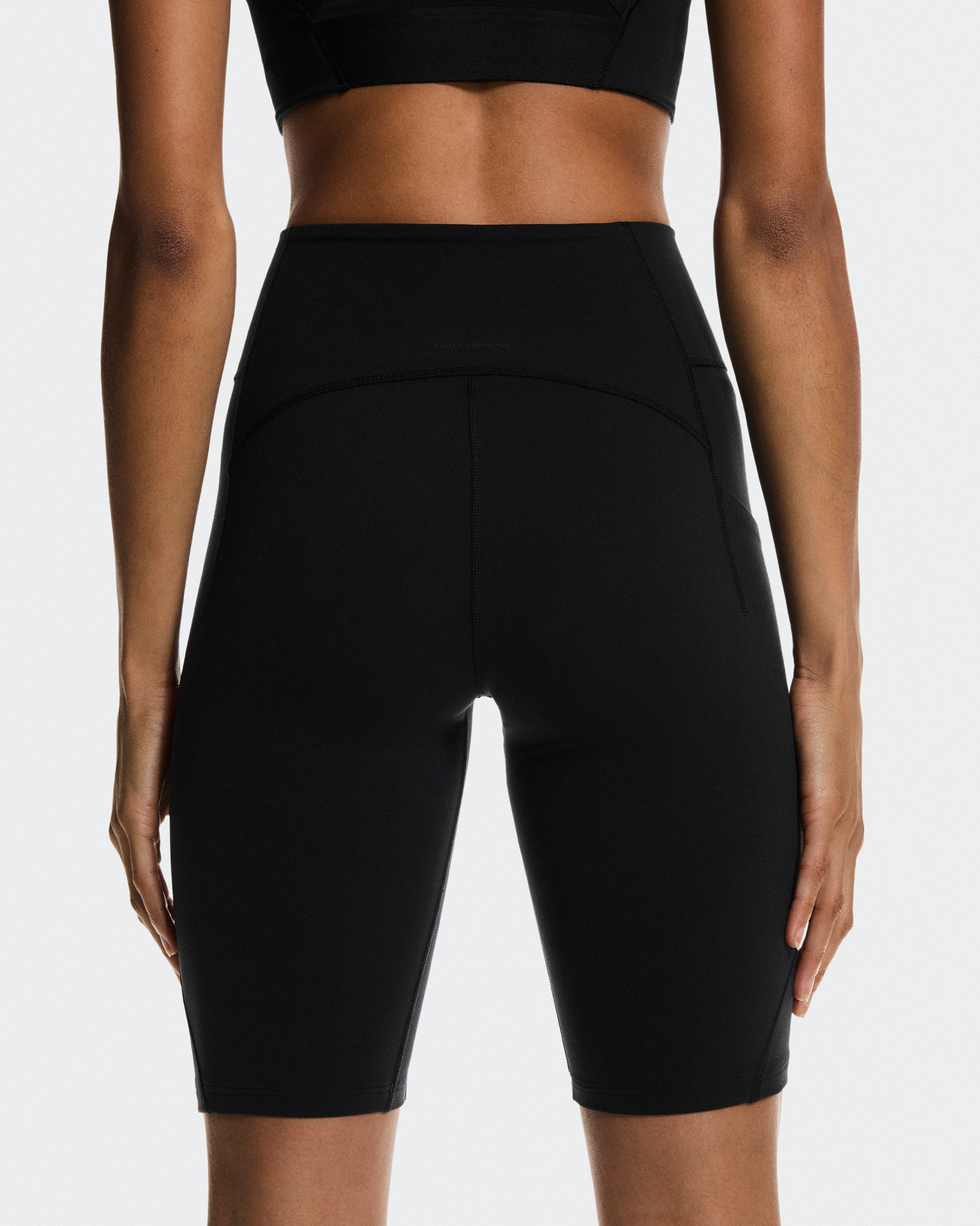 On Studio Tights Short Black Women Tights