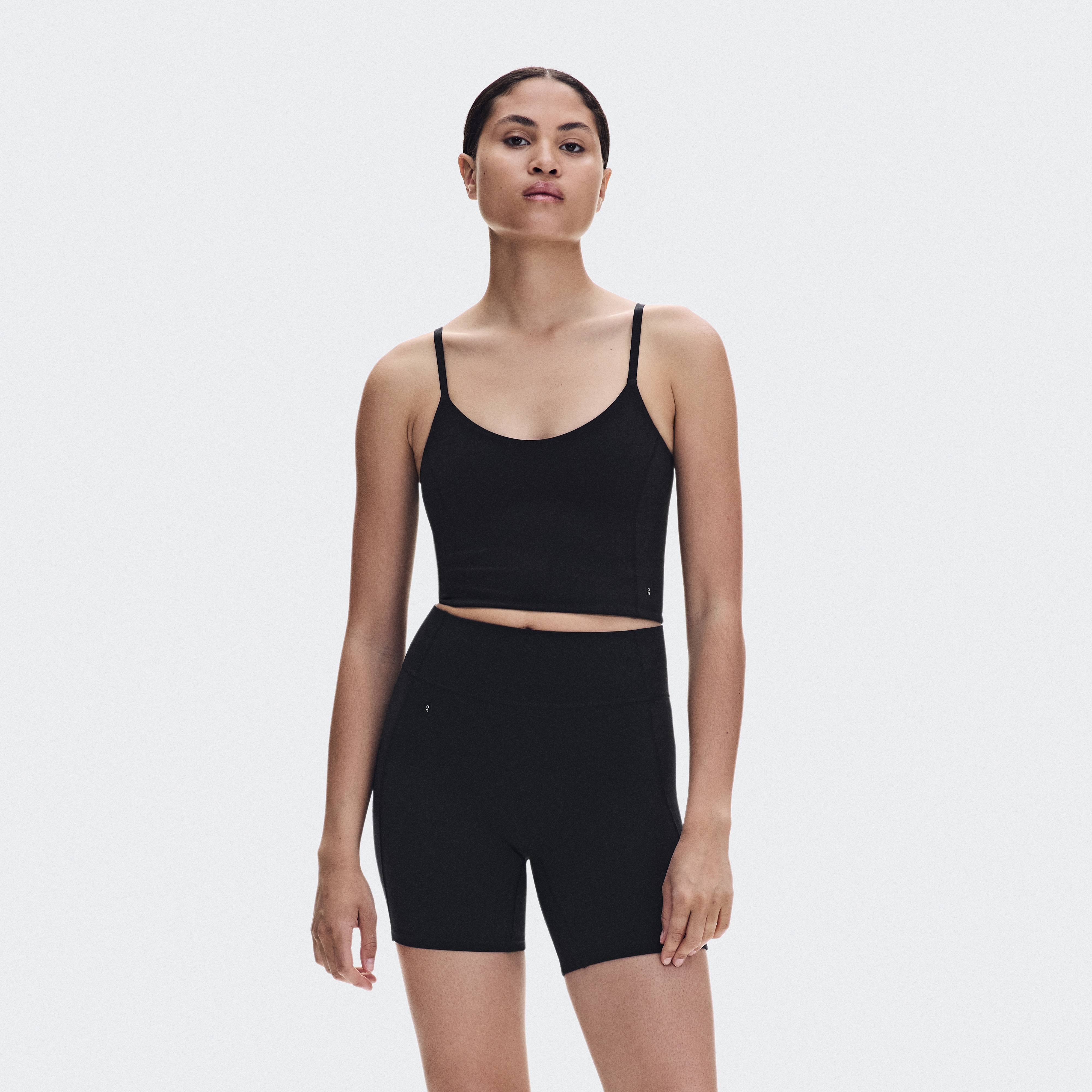 Studio Crop in Black